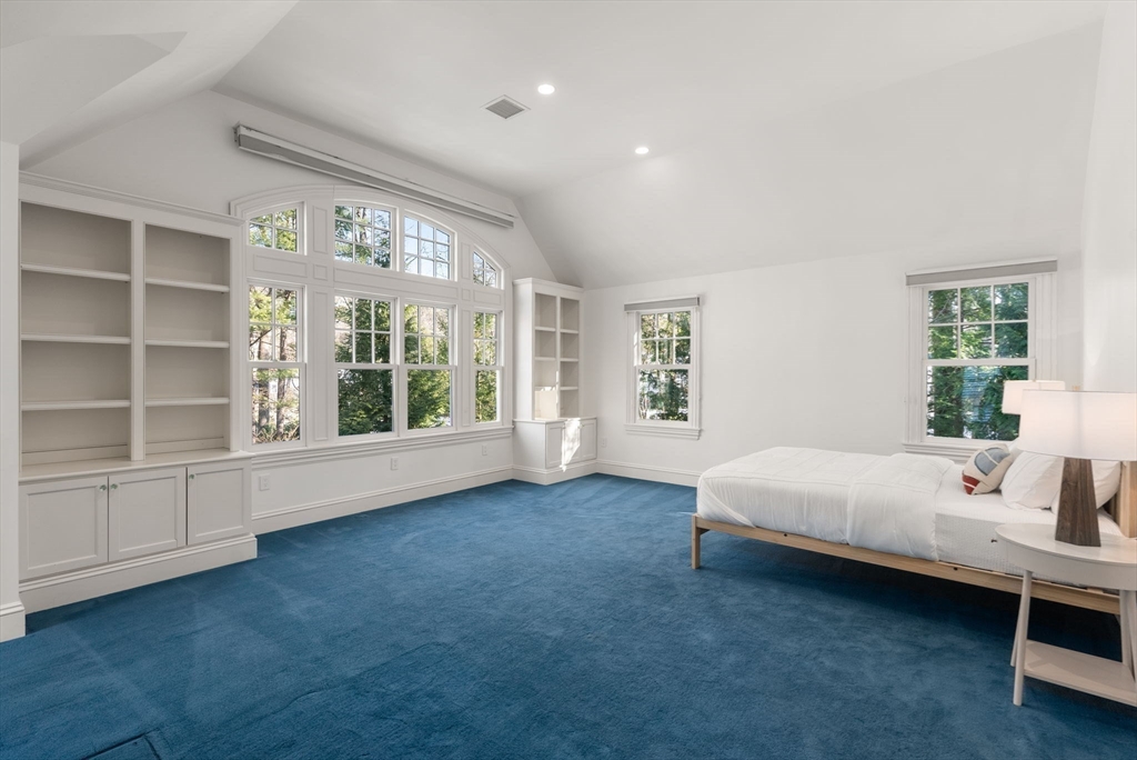 Wellesley, Massachusetts, 02482, United States, 6 Bedrooms Bedrooms, ,8 BathroomsBathrooms,Residential,For Sale,1988336