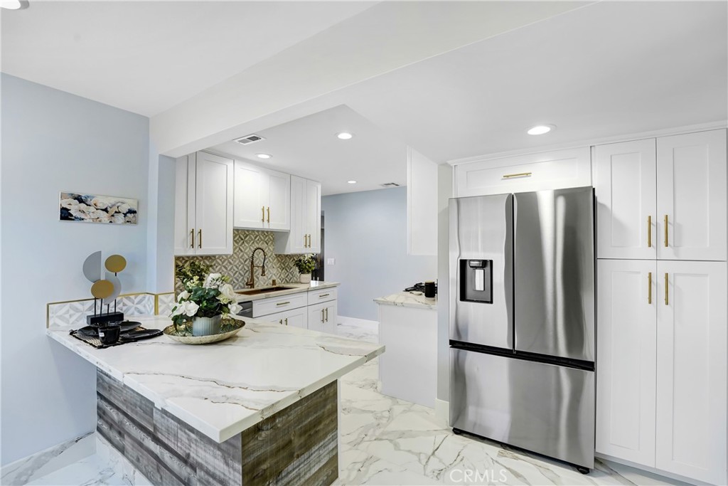 Palmdale, California, 93550, United States, 4 Bedrooms Bedrooms, ,2 BathroomsBathrooms,Residential,For Sale,2010362