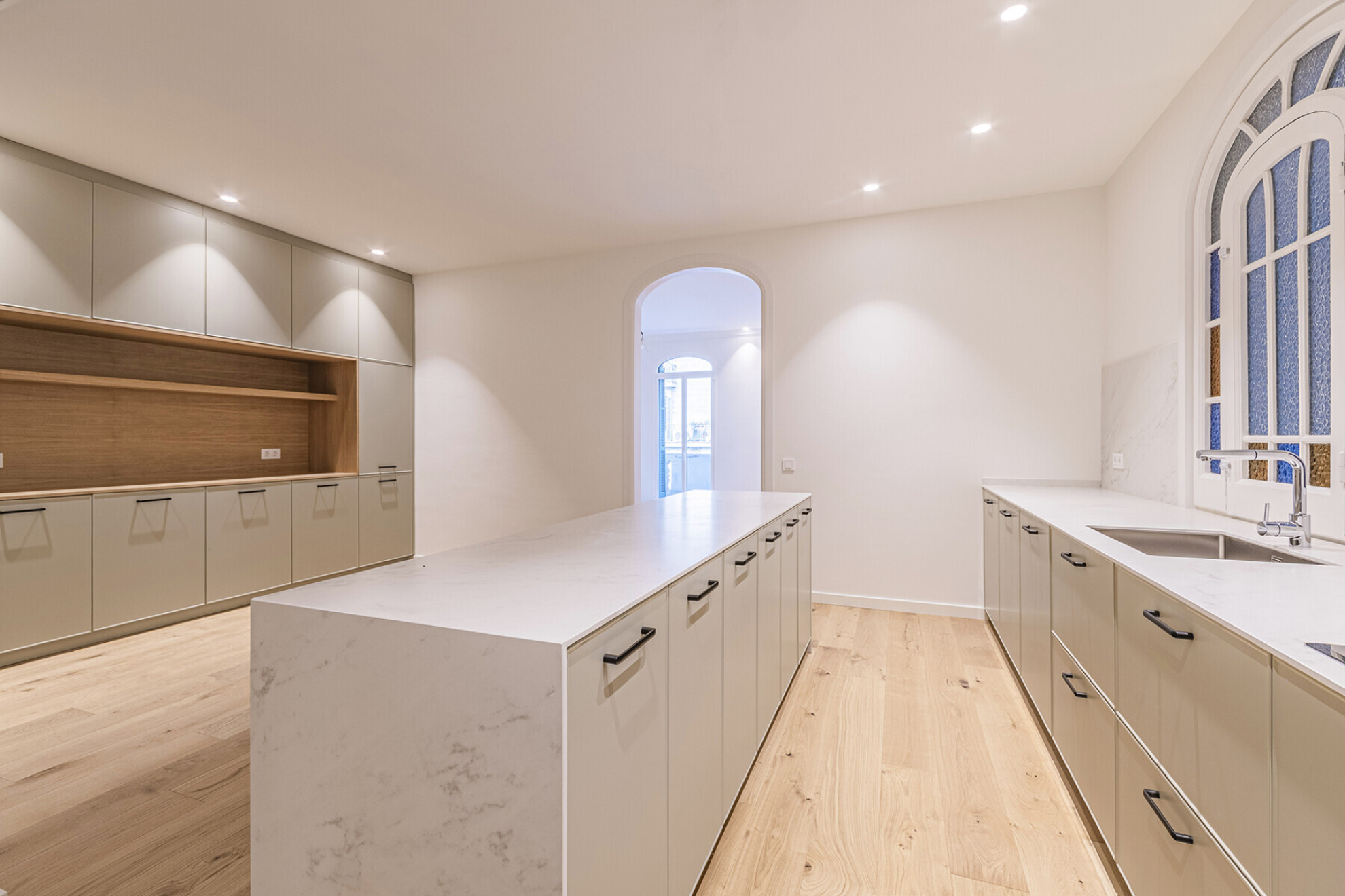  Elegant refurbished 5 bedroom apartment with terrace in Galvany - 物件實景