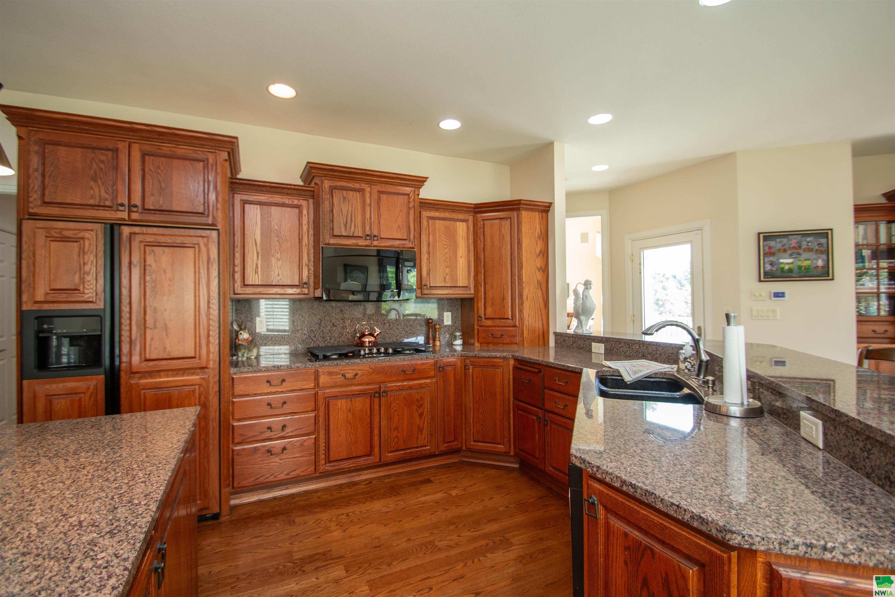 Jefferson, South Dakota, 57038, United States, 5 Bedrooms Bedrooms, ,5 BathroomsBathrooms,Residential,For Sale,1930166