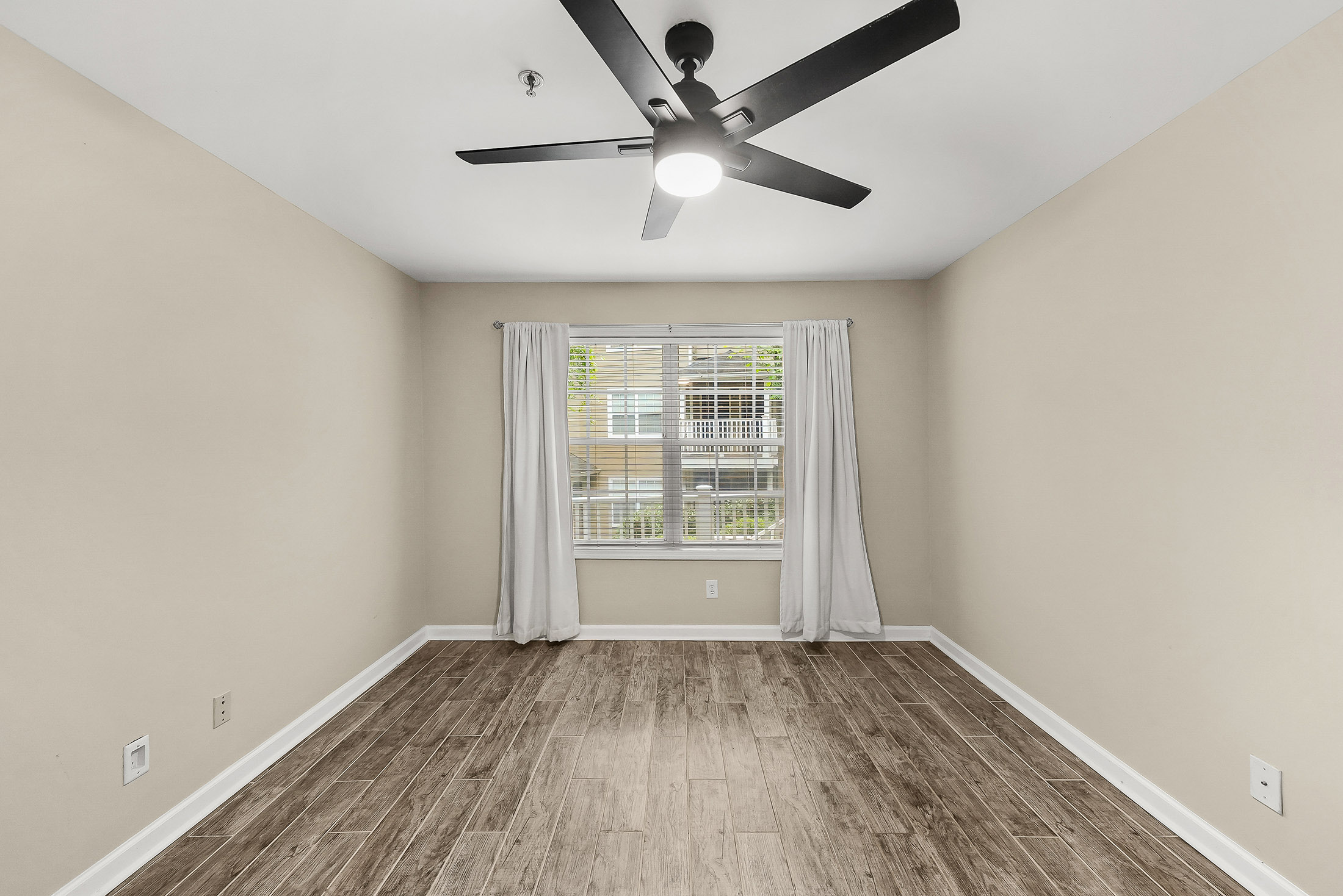  Serene Metro Atlanta Condo Offering Privacy, Comfort and Convenience - 物件實景