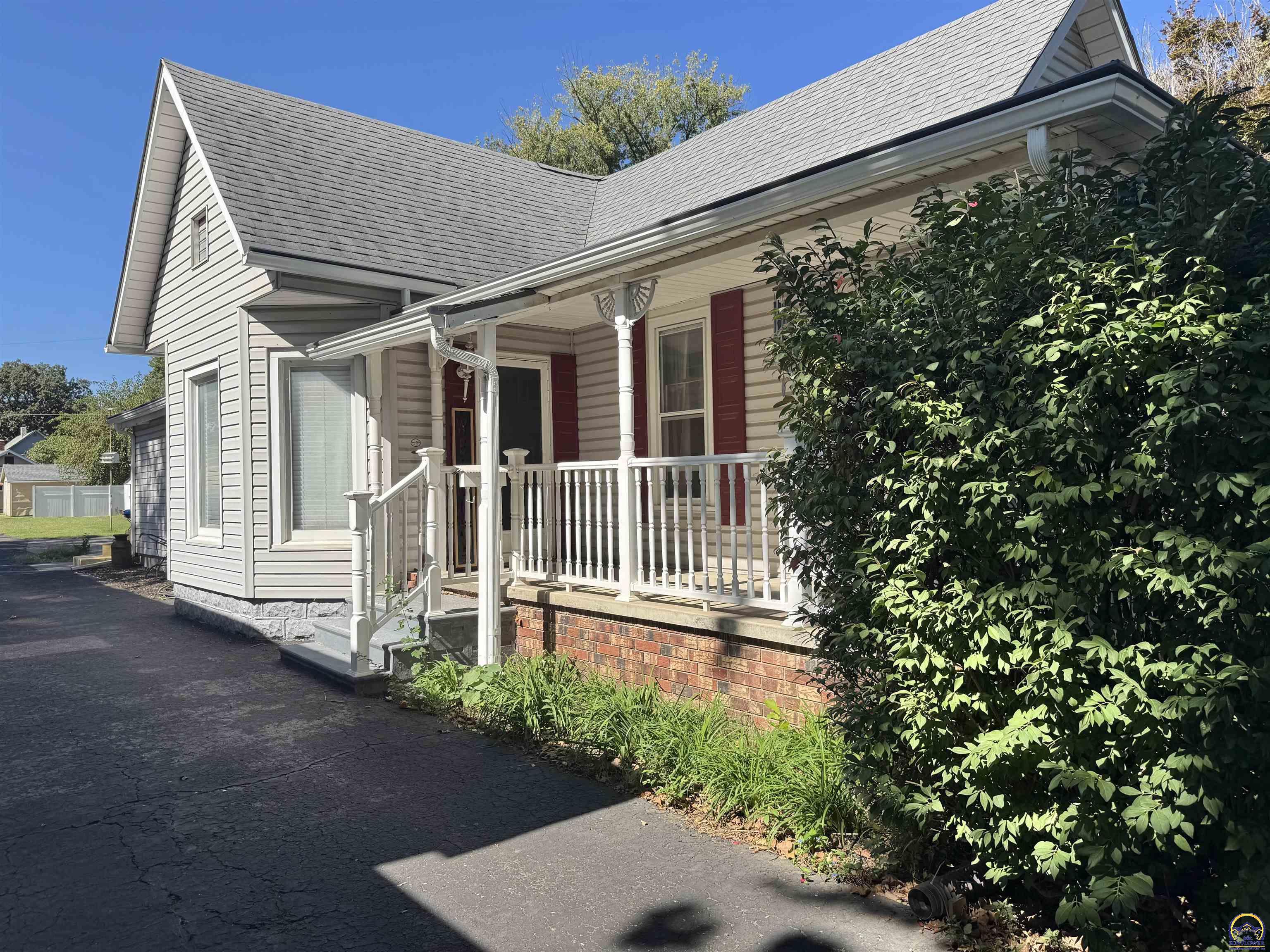 Freeman Ave, Topeka, KS 66616