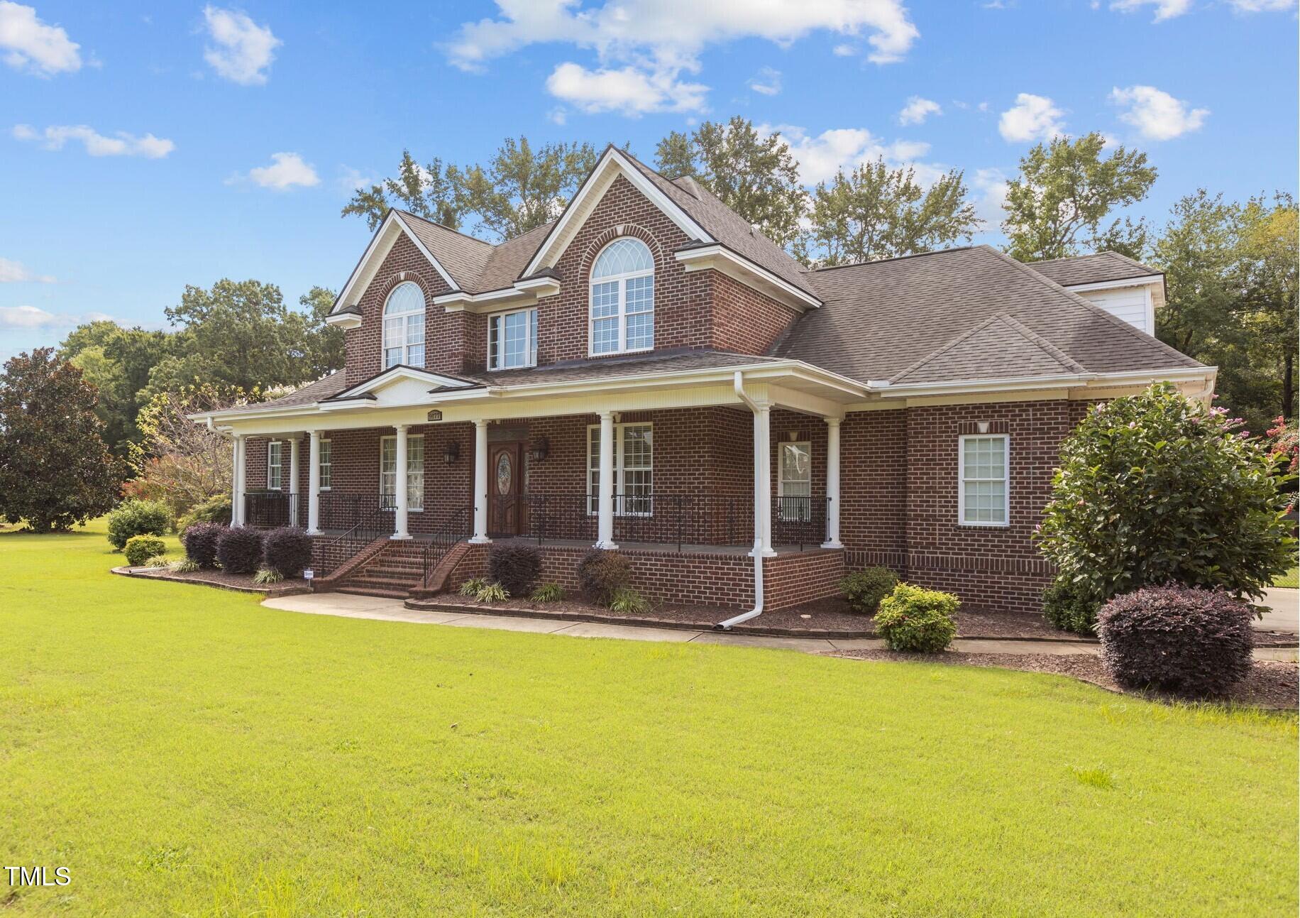 Bailey, North Carolina, 27807, United States, 3 Bedrooms Bedrooms, ,4 BathroomsBathrooms,Residential,For Sale,1940976