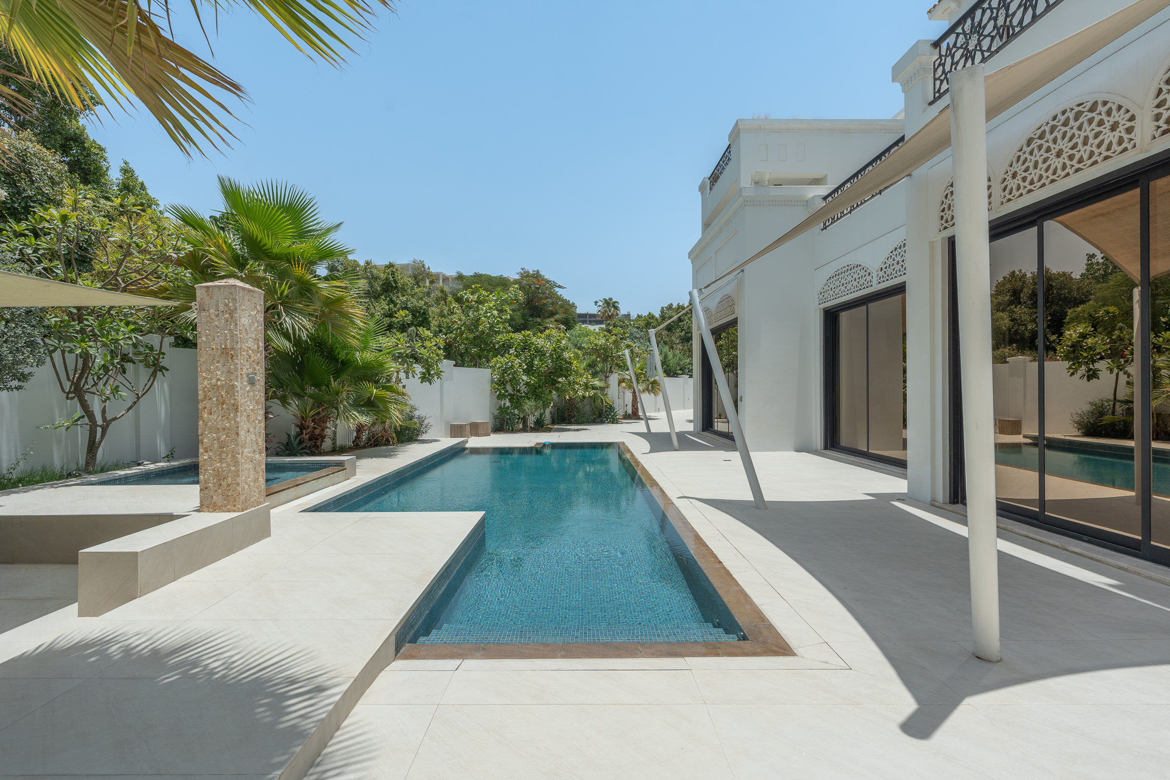  Opulent Corner Villa in Al Barari - 物件實景