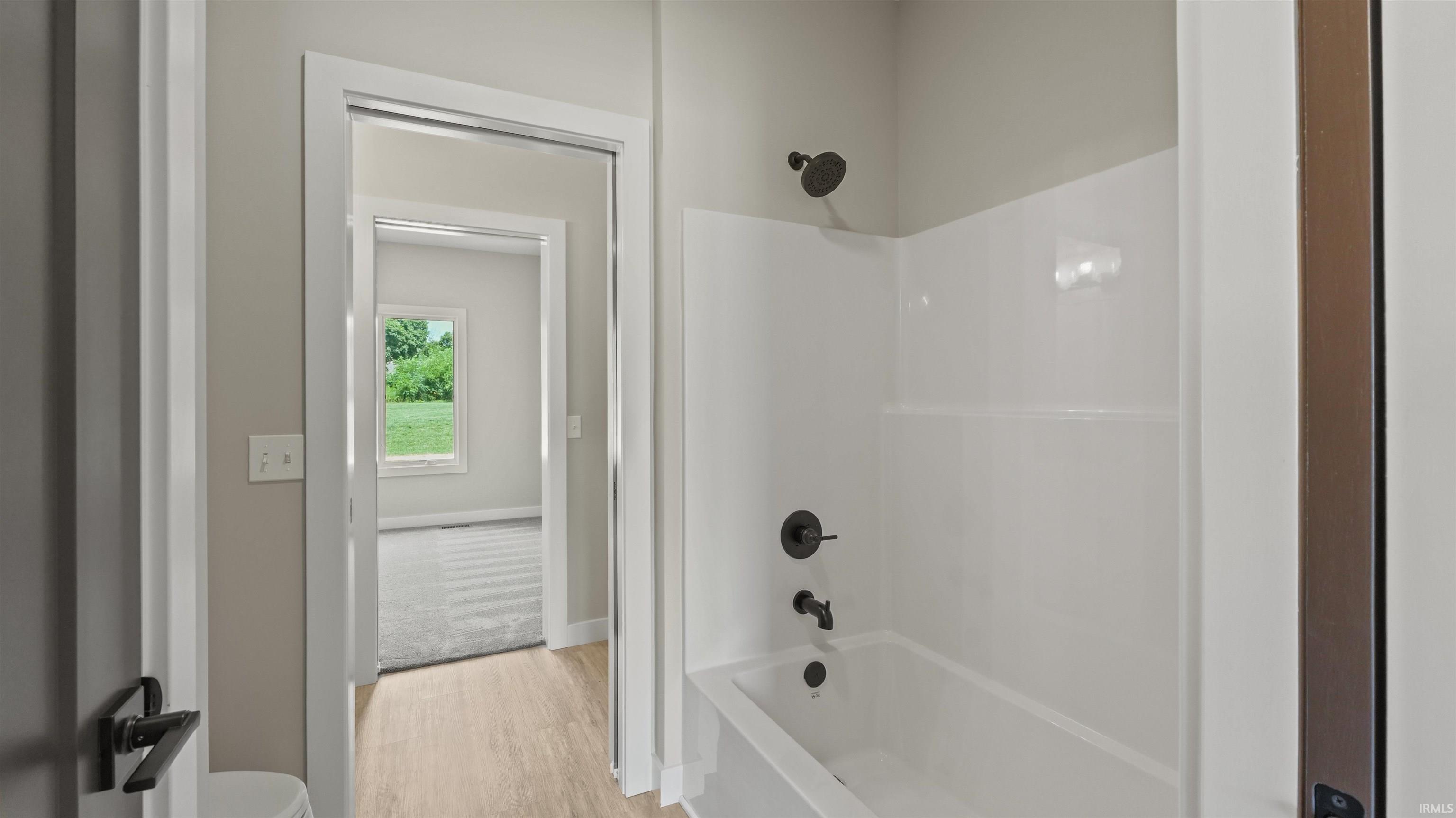 Fort Wayne, Indiana, 46845, United States, 3 Bedrooms Bedrooms, ,3 BathroomsBathrooms,Residential,For Sale,1943610