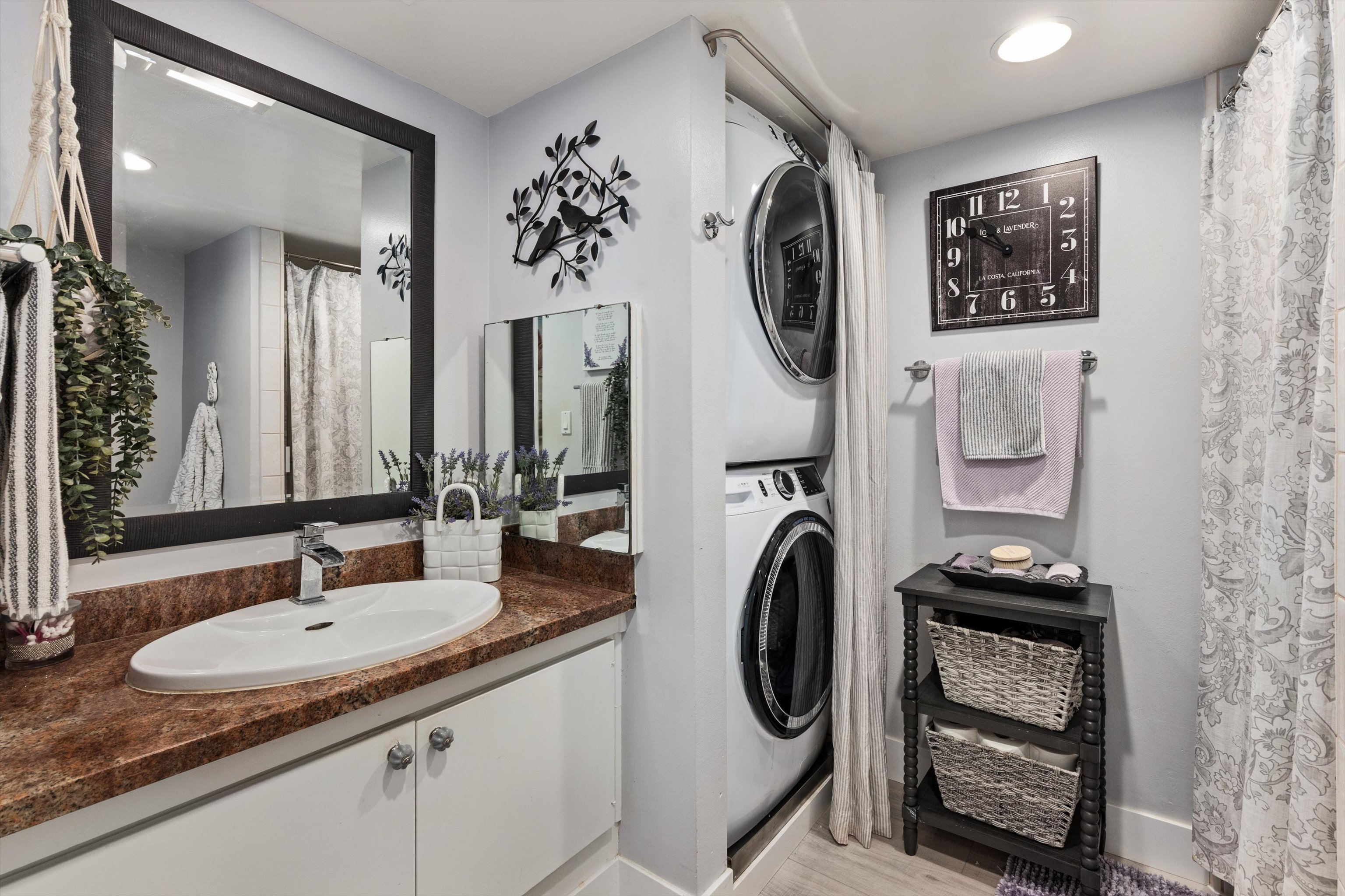  7115 Estrella De Mar Rd Unit B, Carlsbad, CA 92009 - 物件實景