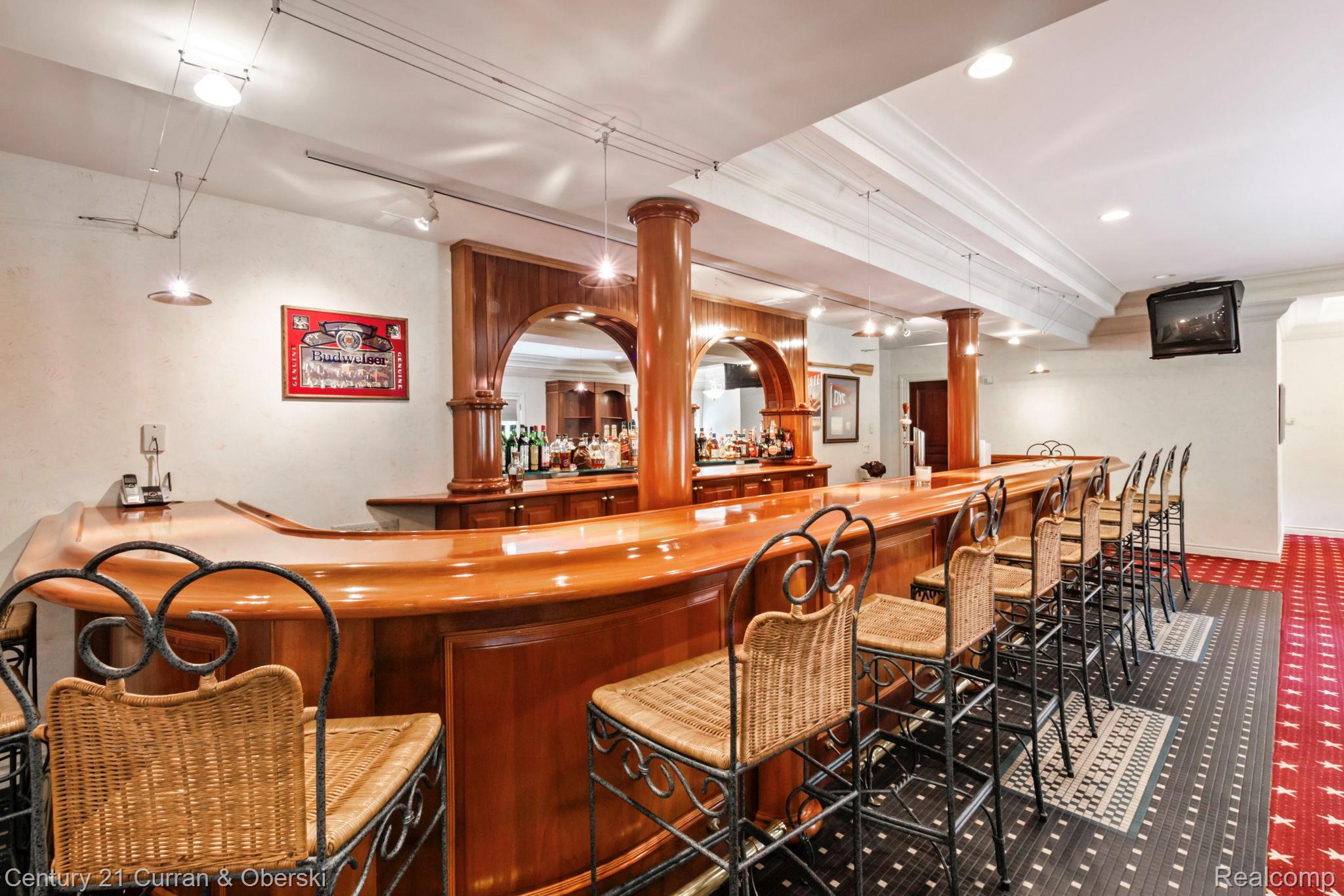 Northville, Michigan, 48168, United States, 5 Bedrooms Bedrooms, ,6 BathroomsBathrooms,Residential,For Sale,2023704