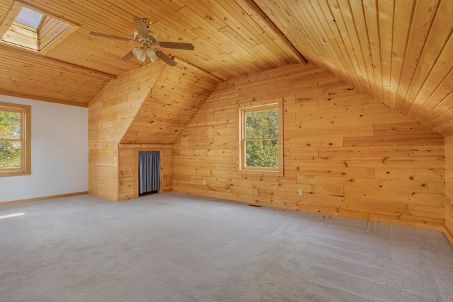 McHenry, Illinois, 60051, United States, 5 Bedrooms Bedrooms, ,3 BathroomsBathrooms,Residential,For Sale,1975629