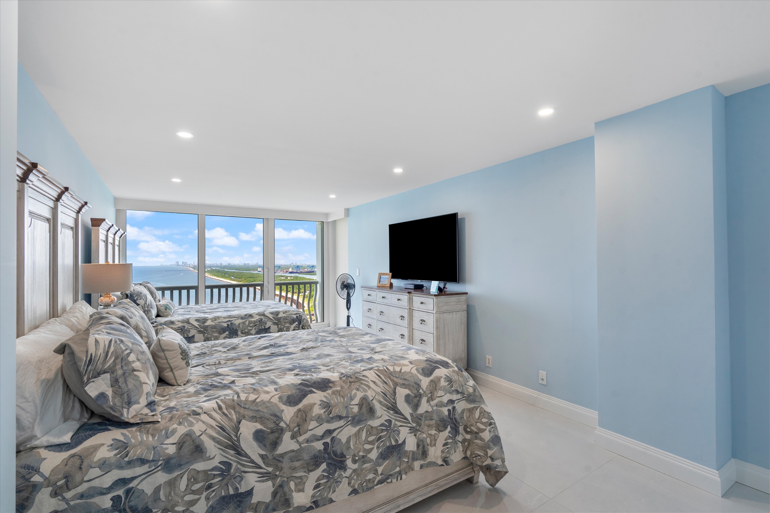  2200 S Ocean Ln, Fort Lauderdale, FL, 33316 - 物件實景