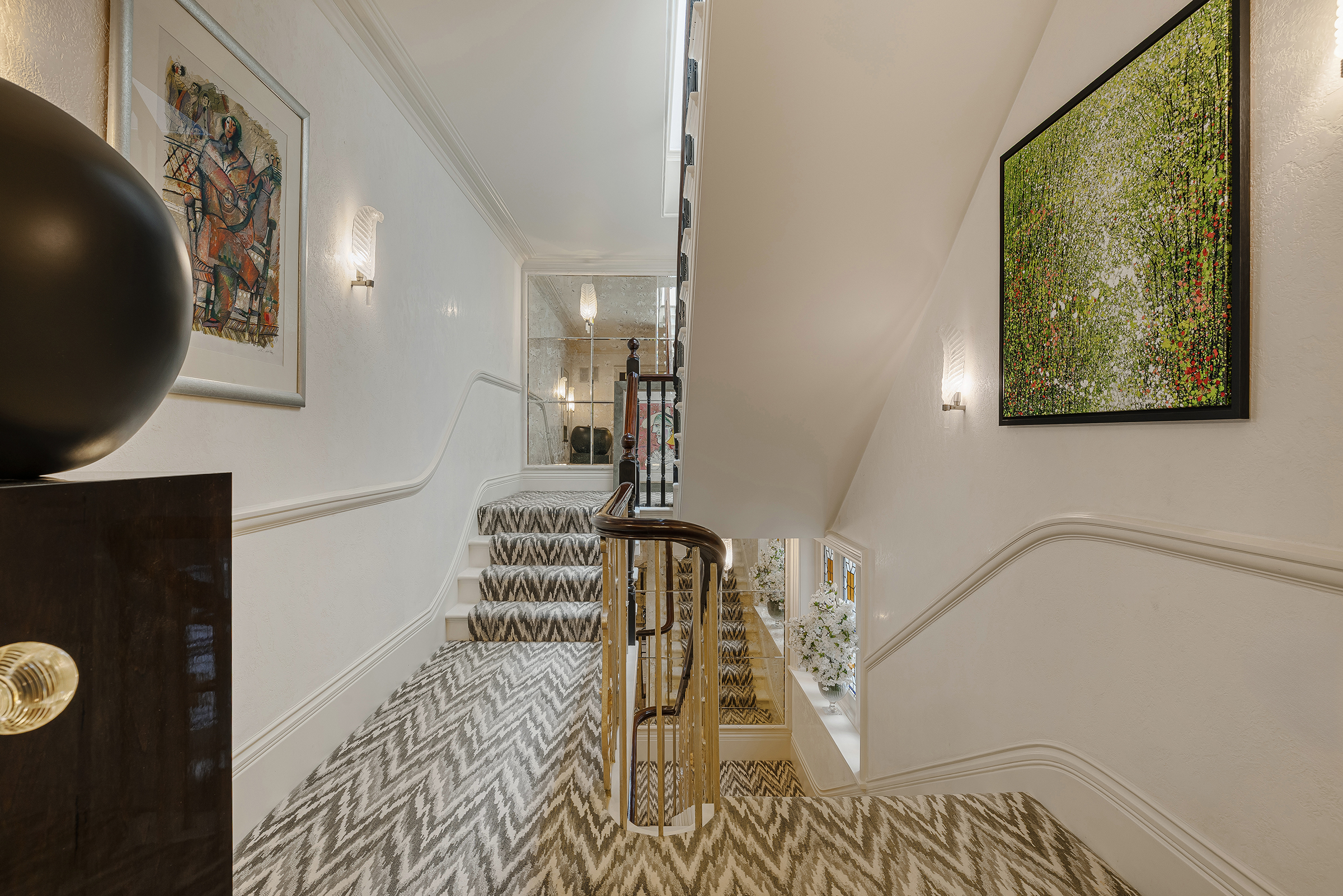  A Grand Mayfair Apartment Overlooking Mount Street Gardens - 物件實景