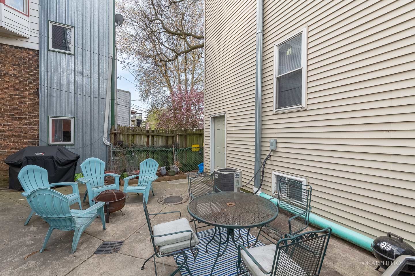 Chicago, Illinois, 60618, United States, 9 Bedrooms Bedrooms, ,Residential,For Sale,1977178