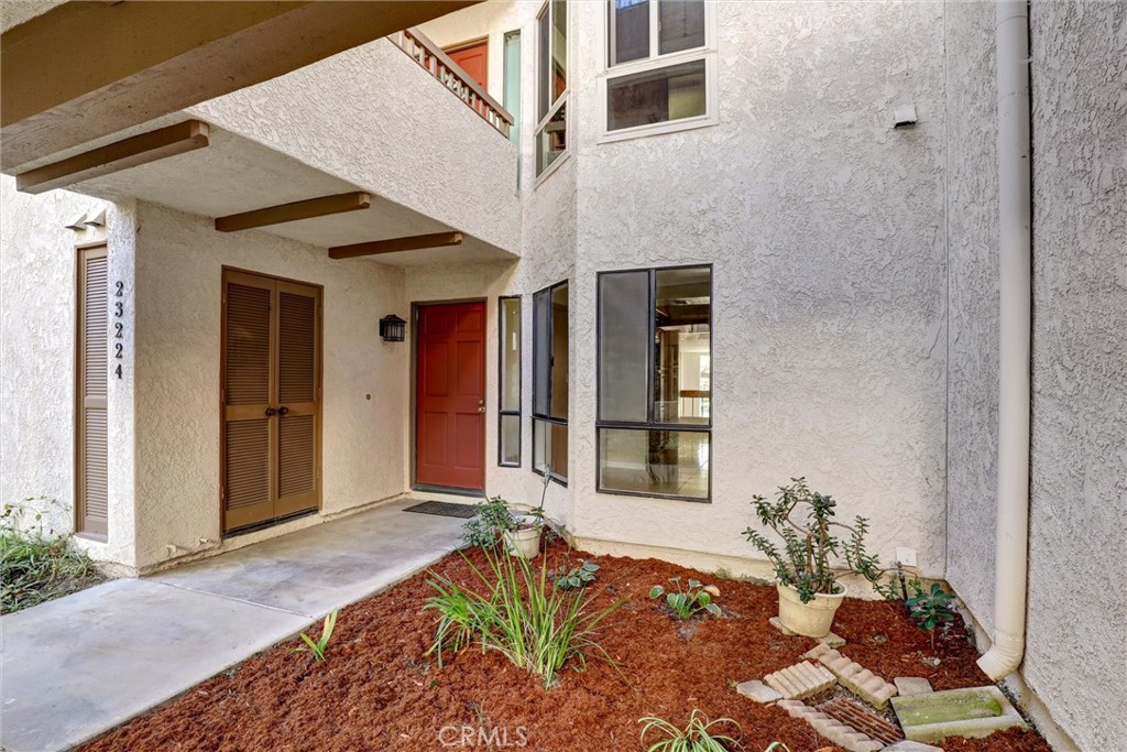 Mission Viejo, California, 92692, United States, 2 Bedrooms Bedrooms, ,2 BathroomsBathrooms,Residential,For Sale,1939643