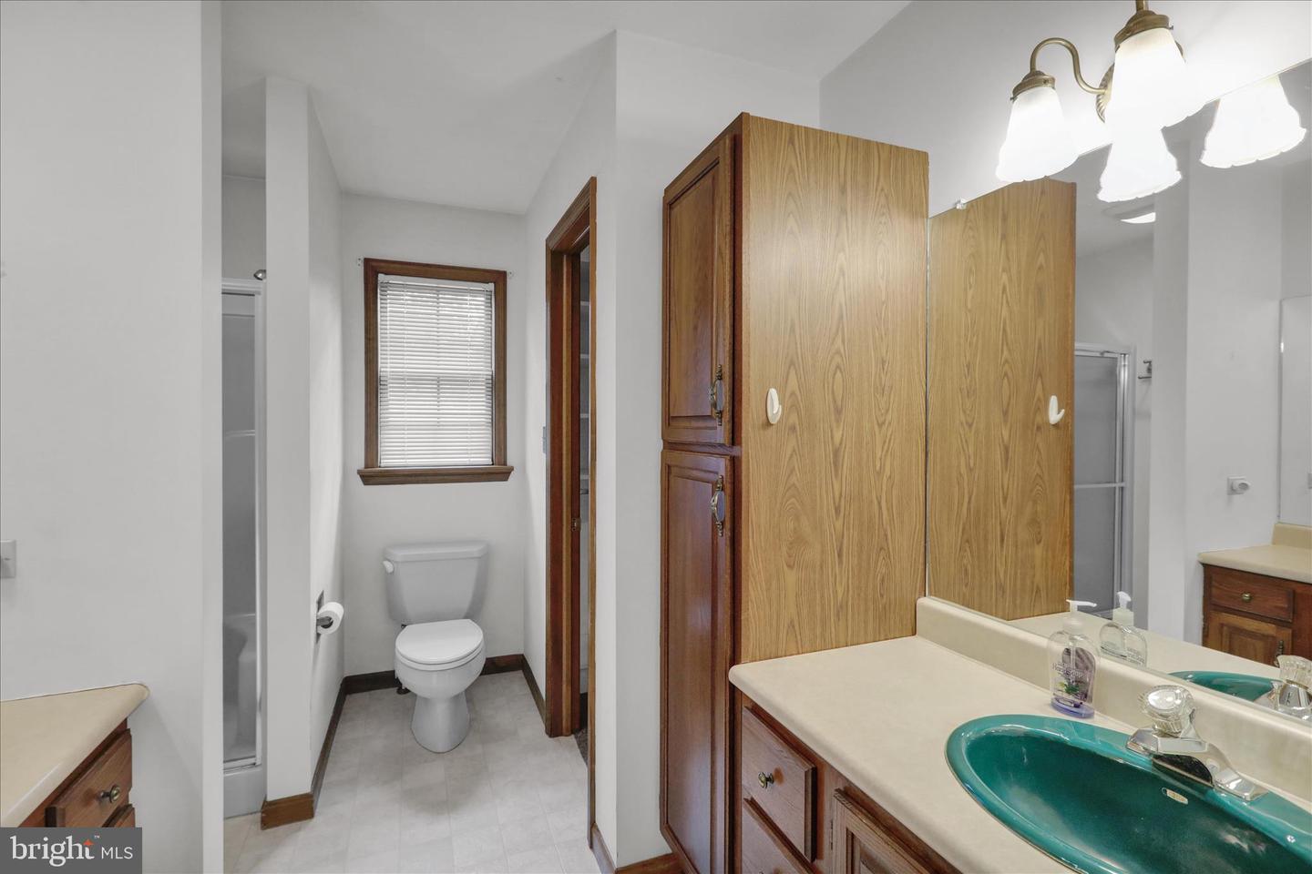 Lebanon, Pennsylvania, 17042, United States, 4 Bedrooms Bedrooms, ,3 BathroomsBathrooms,Residential,For Sale,1998150