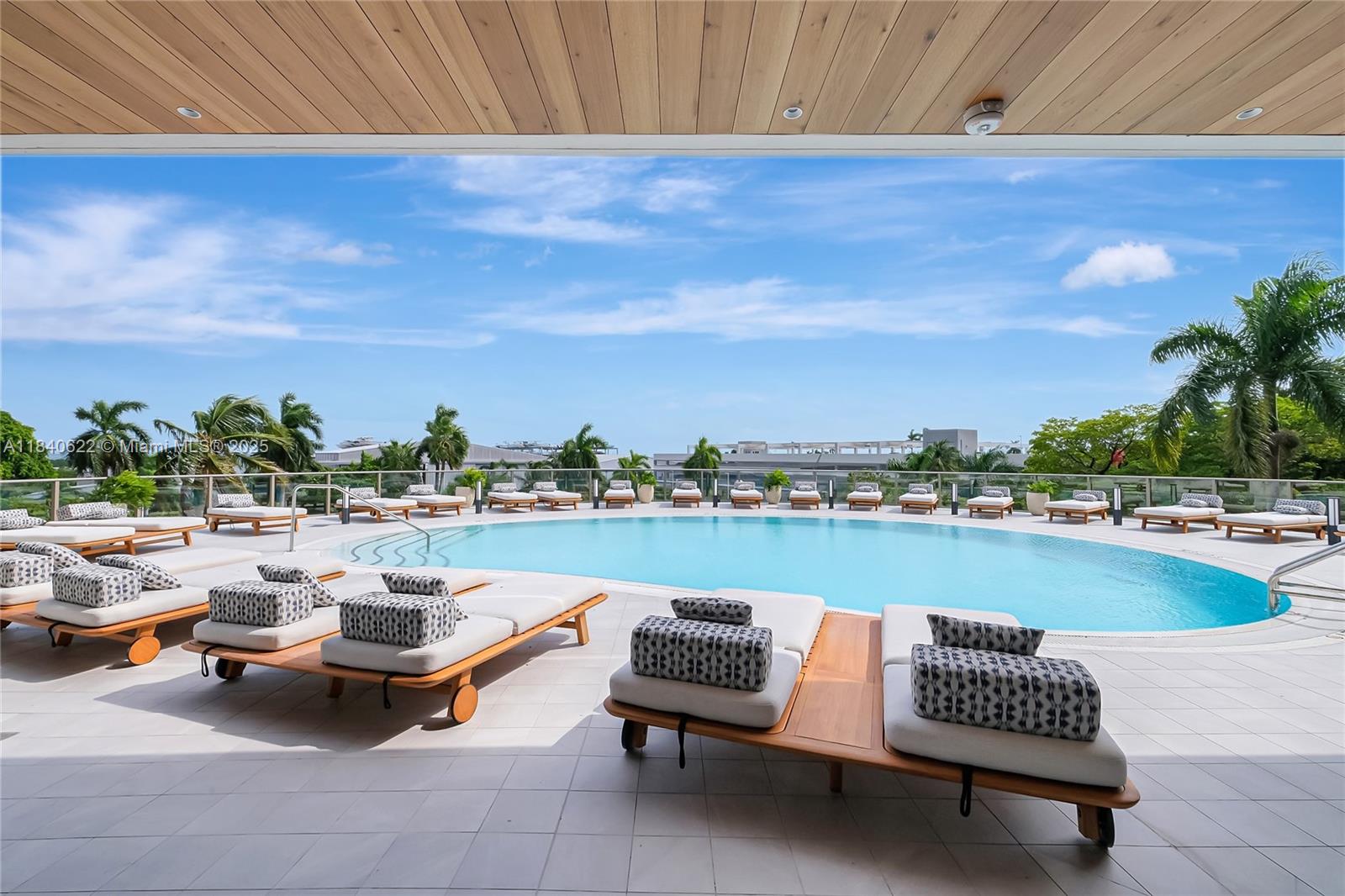 Miami, Florida, 33133, United States, 4 Bedrooms Bedrooms, ,4 BathroomsBathrooms,Residential,For Sale,1898315