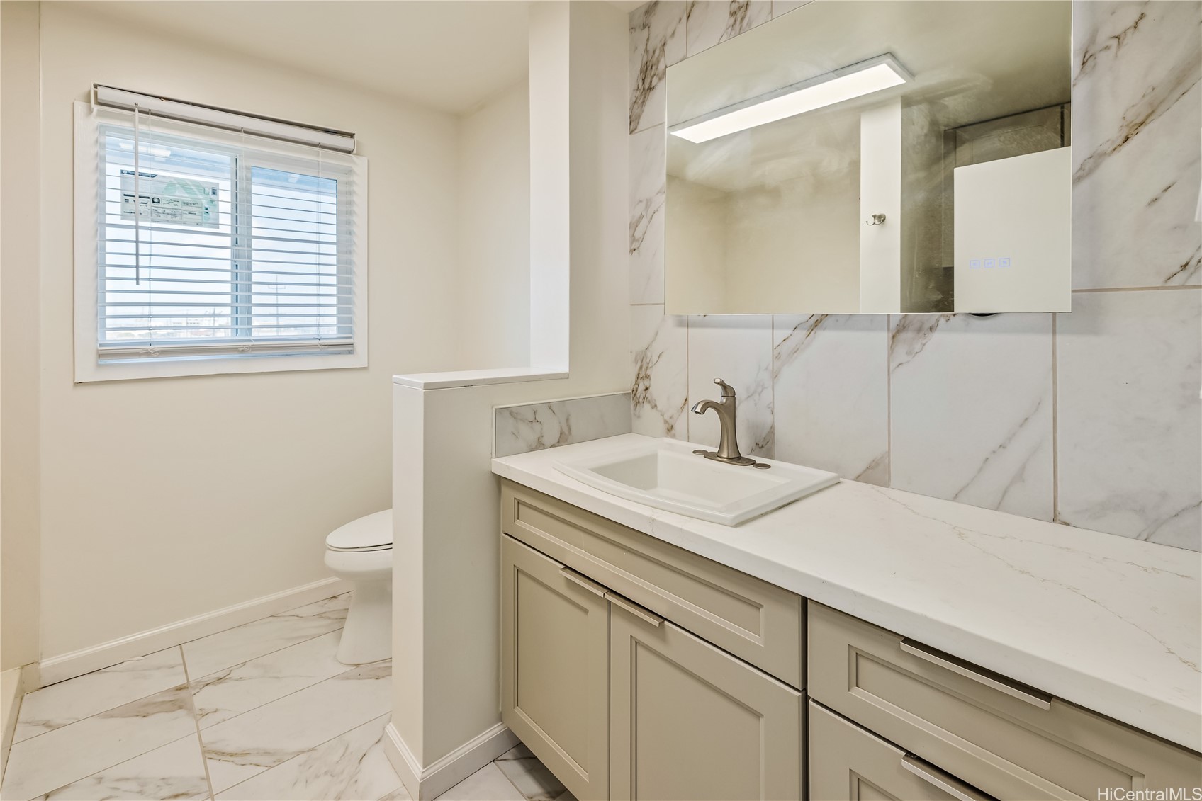 Honolulu, Hawaii, 96817, United States, 5 Bedrooms Bedrooms, ,2 BathroomsBathrooms,Residential,For Sale,1826536