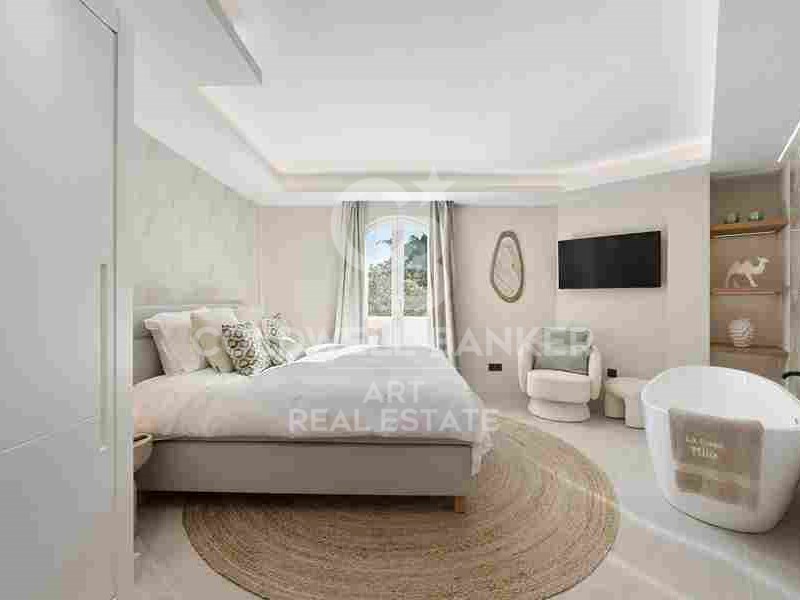 Marbella, Andalusia, ES, 3 Bedrooms Bedrooms, ,3 BathroomsBathrooms,Residential,For Sale,1792745