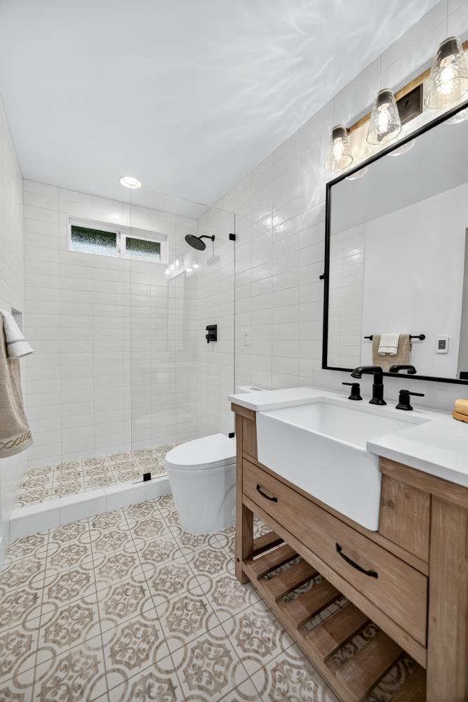 Shingle Springs, California, 95682, United States, 3 Bedrooms Bedrooms, ,2 BathroomsBathrooms,Residential,For Sale,1997348