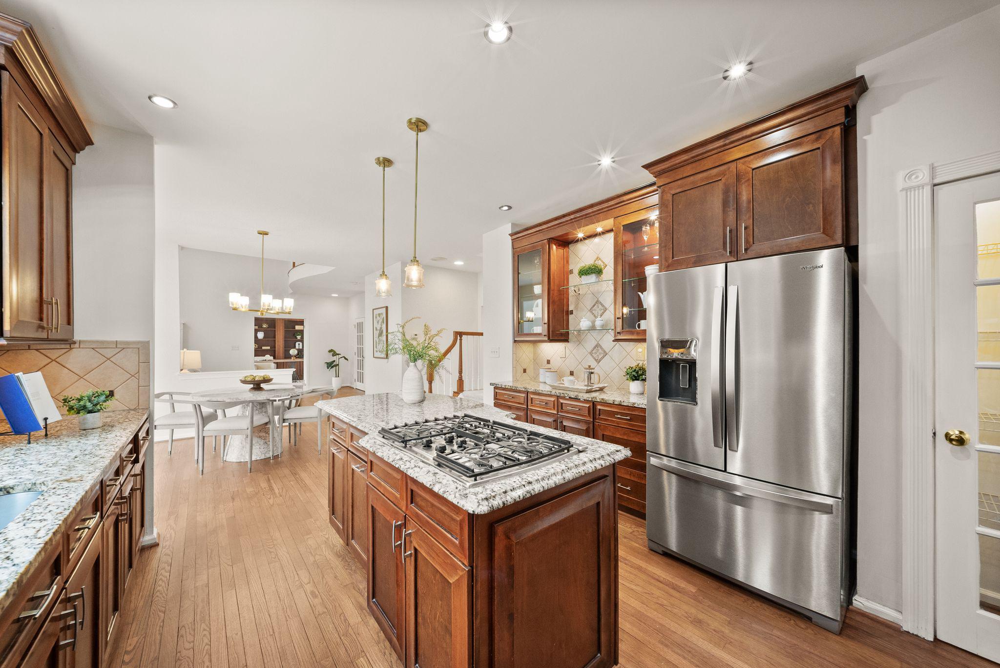  12754 Alder Woods Drive, Fairfax, VA, 22033 - 物件實景