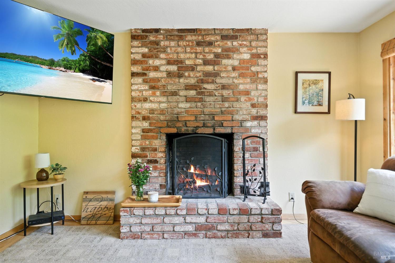 Woodacre, California, 94973, United States, 4 Bedrooms Bedrooms, ,3 BathroomsBathrooms,Residential,For Sale,1901016