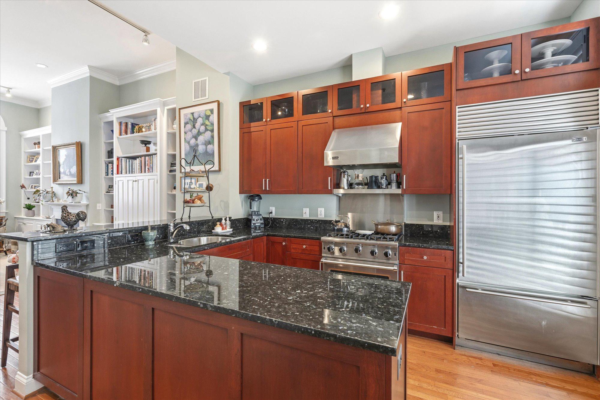  610 Tivoli Passage Way, Alexandria, VA, 22314 - 物件實景