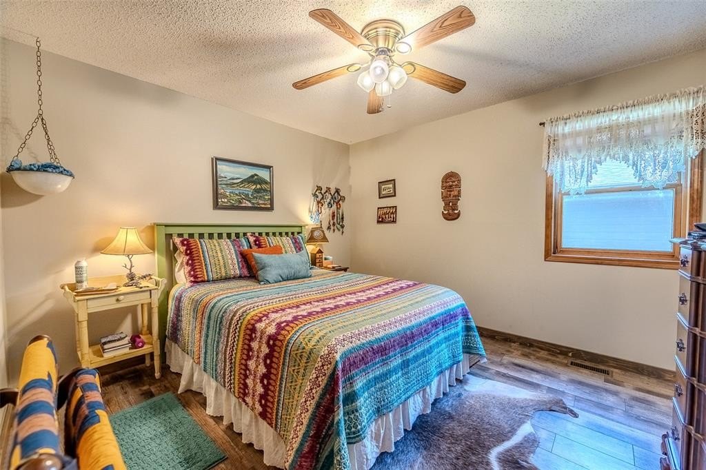 Urbana, Missouri, 65767, United States, 5 Bedrooms Bedrooms, ,4 BathroomsBathrooms,Residential,For Sale,1851017