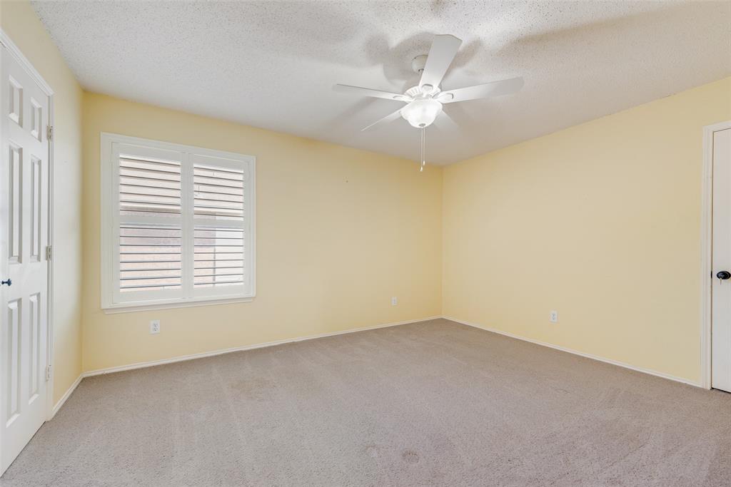 Rowlett, Texas, 75089, United States, 4 Bedrooms Bedrooms, ,3 BathroomsBathrooms,Residential,For Sale,1918361