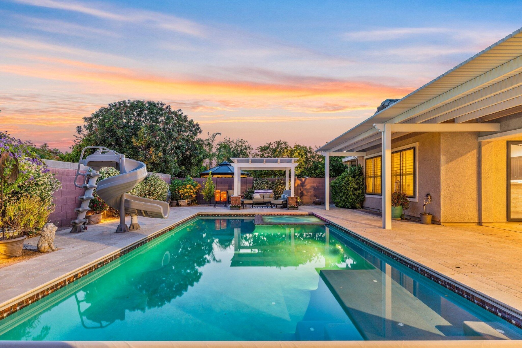  2845 E Red Oak Court  Gilbert, AZ - 物件實景