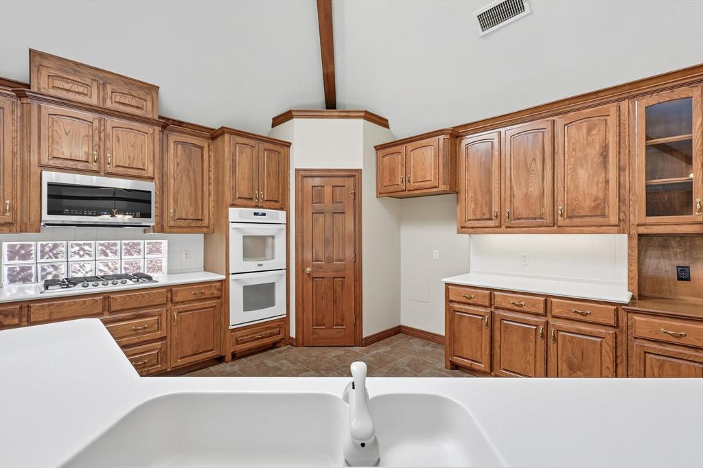 Duncanville, Texas, 75116, United States, 4 Bedrooms Bedrooms, ,4 BathroomsBathrooms,Residential,For Sale,1977910