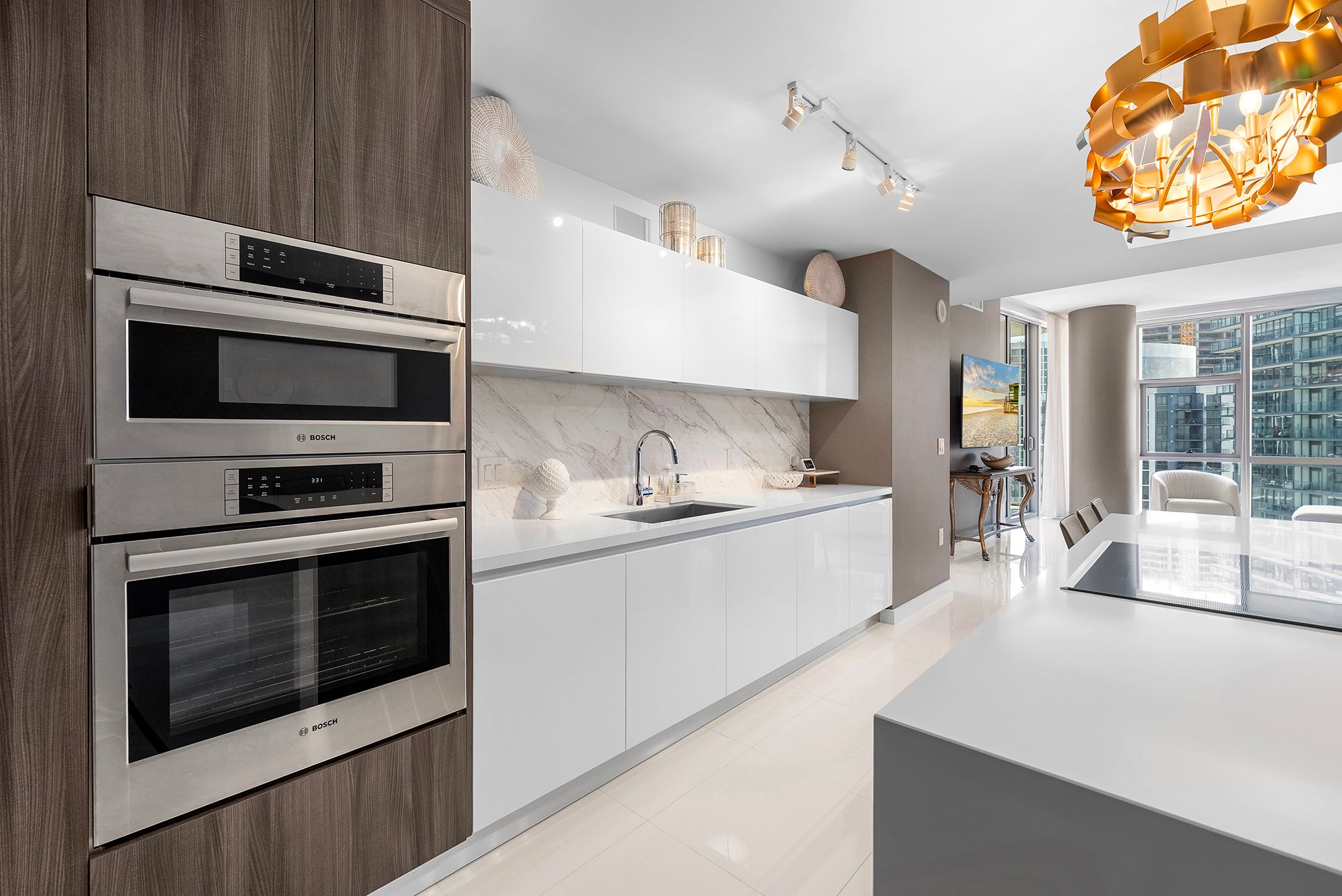  851 NE 1st Ave, Miami, FL, 33132 - 物件實景