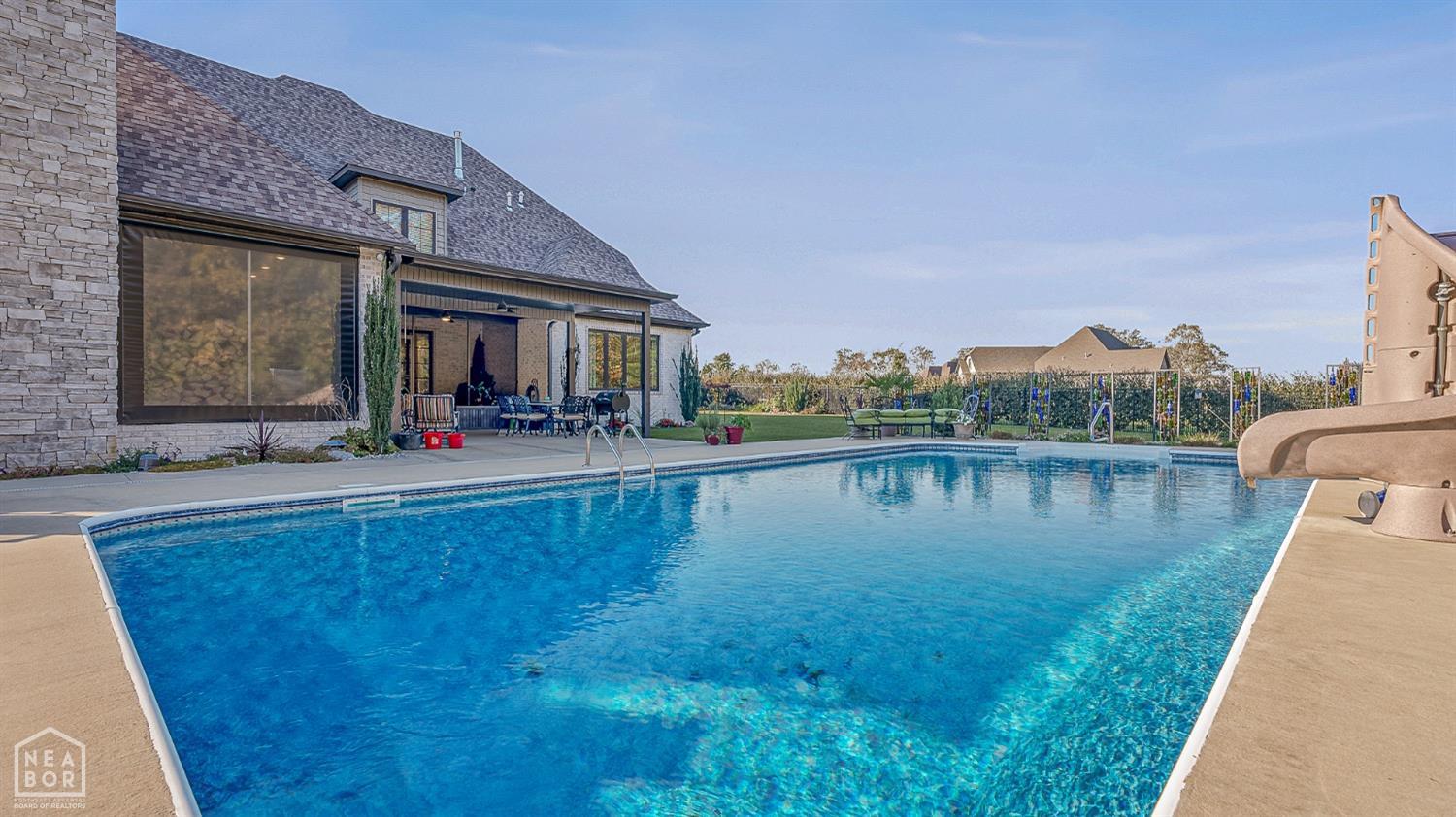 Jonesboro, Arkansas, 72405, United States, 5 Bedrooms Bedrooms, ,5 BathroomsBathrooms,Residential,For Sale,1983308