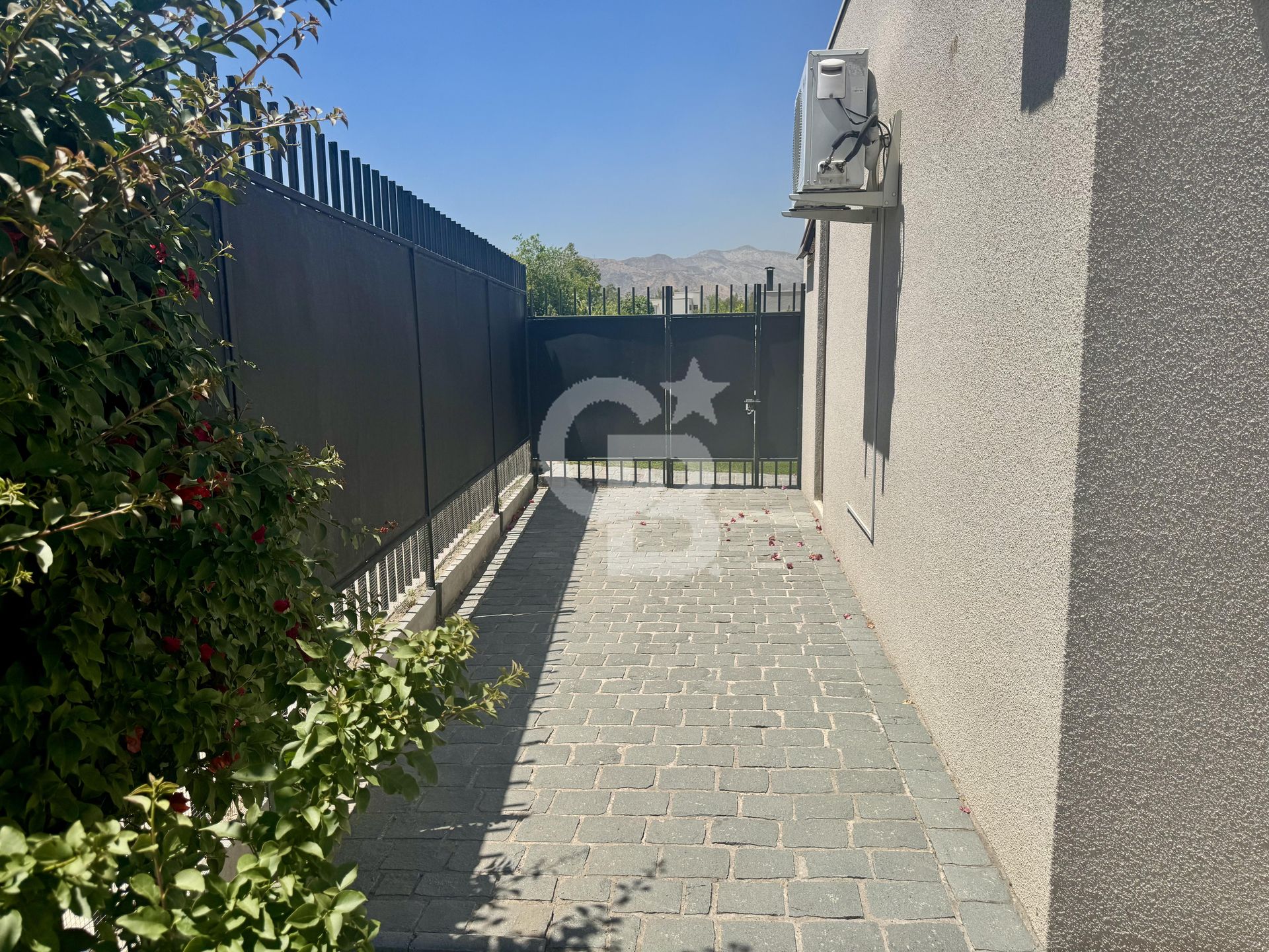 Colina, Chile, 4 Bedrooms Bedrooms, ,4 BathroomsBathrooms,Residential,For Sale,2002119