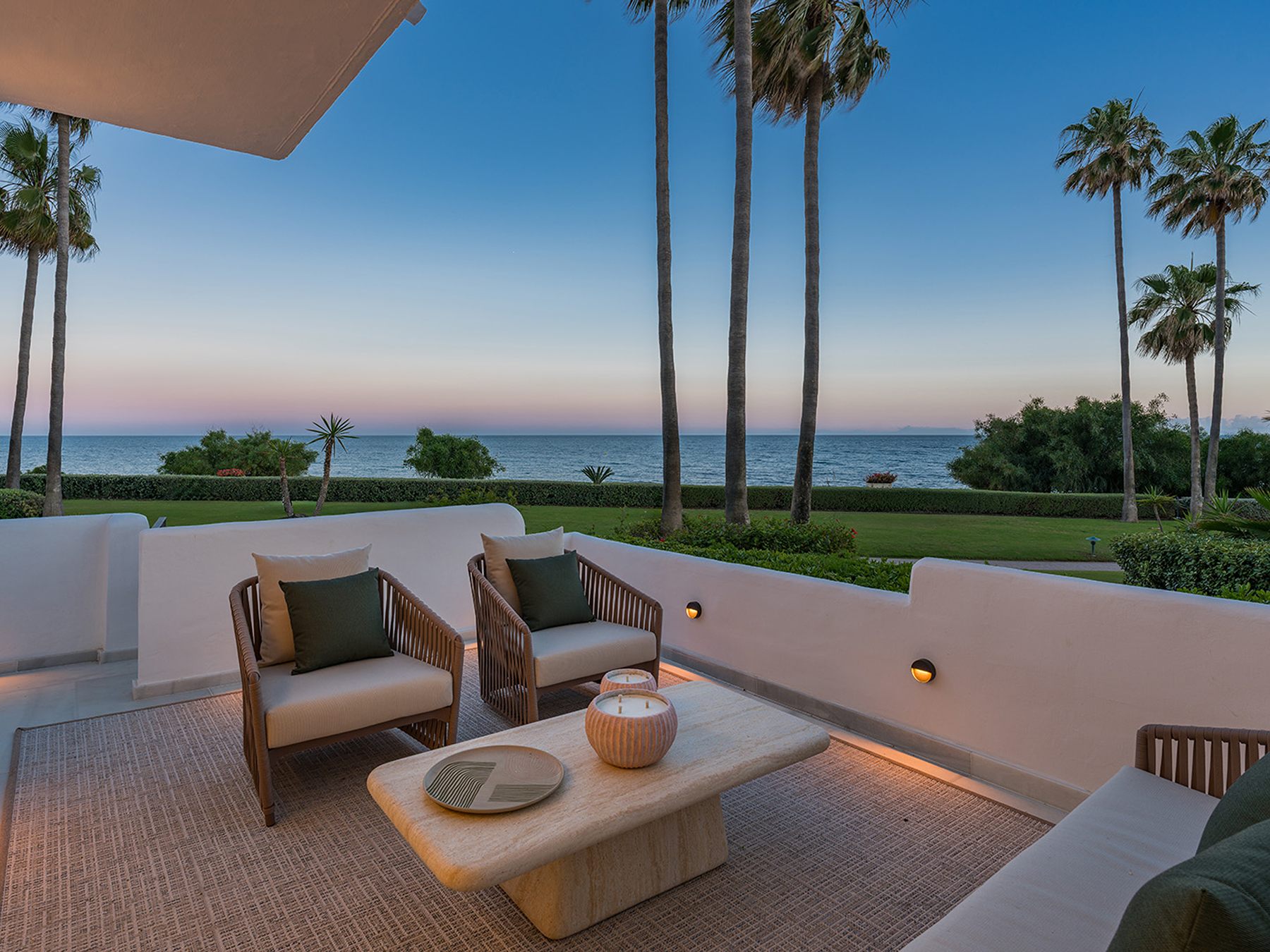  Beachfront residence within walking distance of Estepona - 物件實景