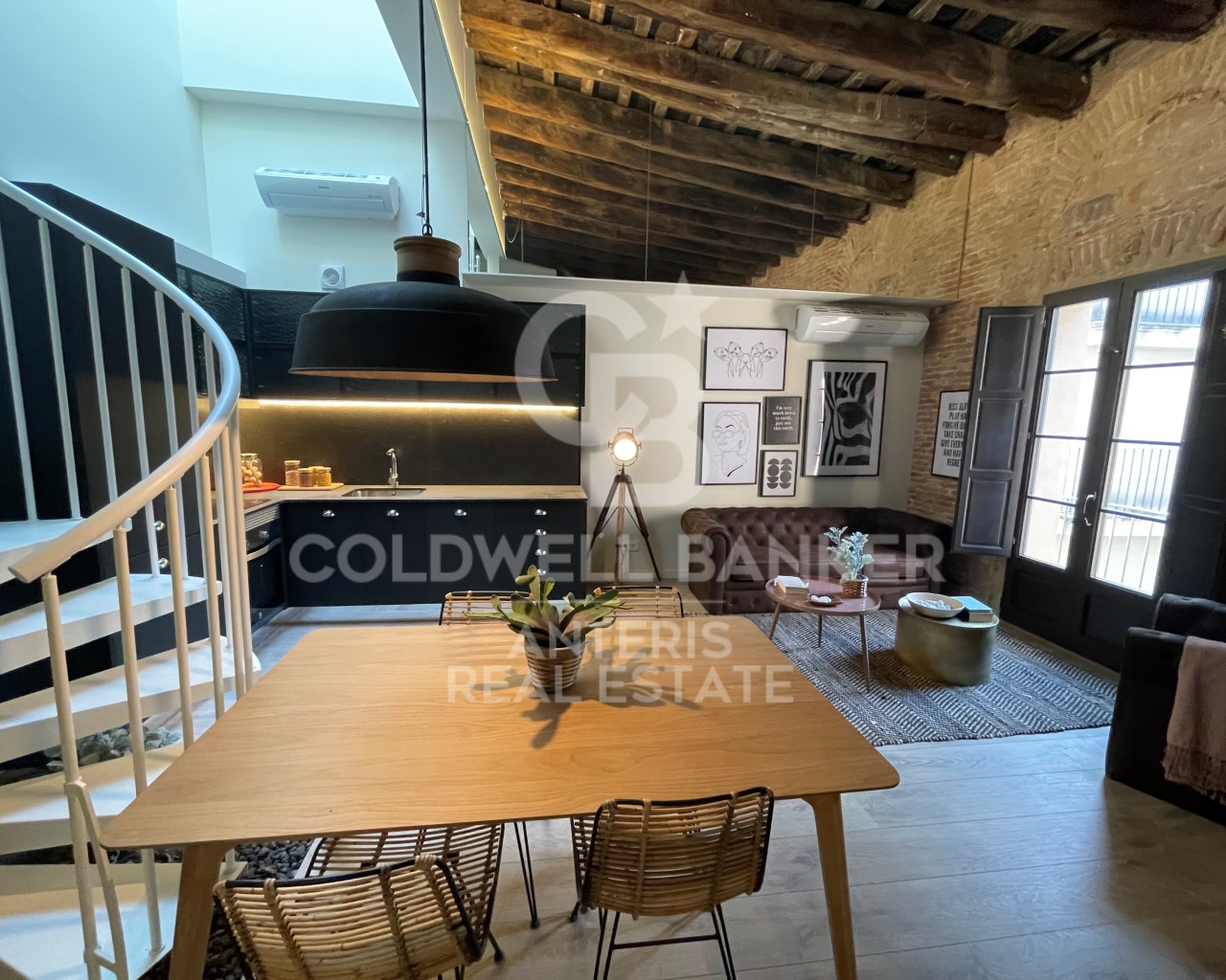 Barcelona, Barcelona, Ciutat Vella Barcelona, Barc, Barcelona, Catalonia, ES, 2 Bedrooms Bedrooms, ,2 BathroomsBathrooms,Residential,For Sale,Barcelona, Barcelona, Ciutat Vella Barcelona, Barc,1612726