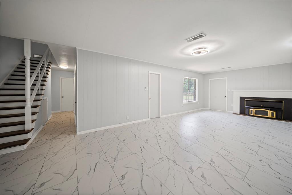 Cedar Hill, Texas, 75104, United States, 3 Bedrooms Bedrooms, ,3 BathroomsBathrooms,Residential,For Sale,1904536
