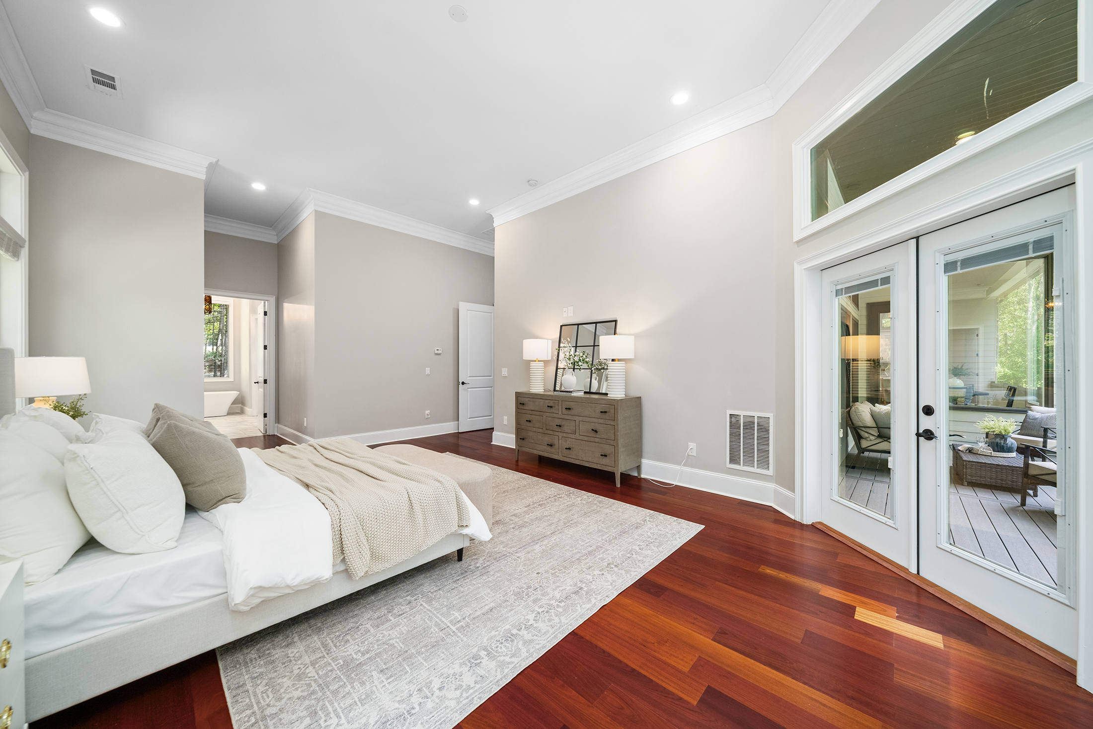  A Custom Residence Designed with an Impressive Sense of Volume - 物件實景