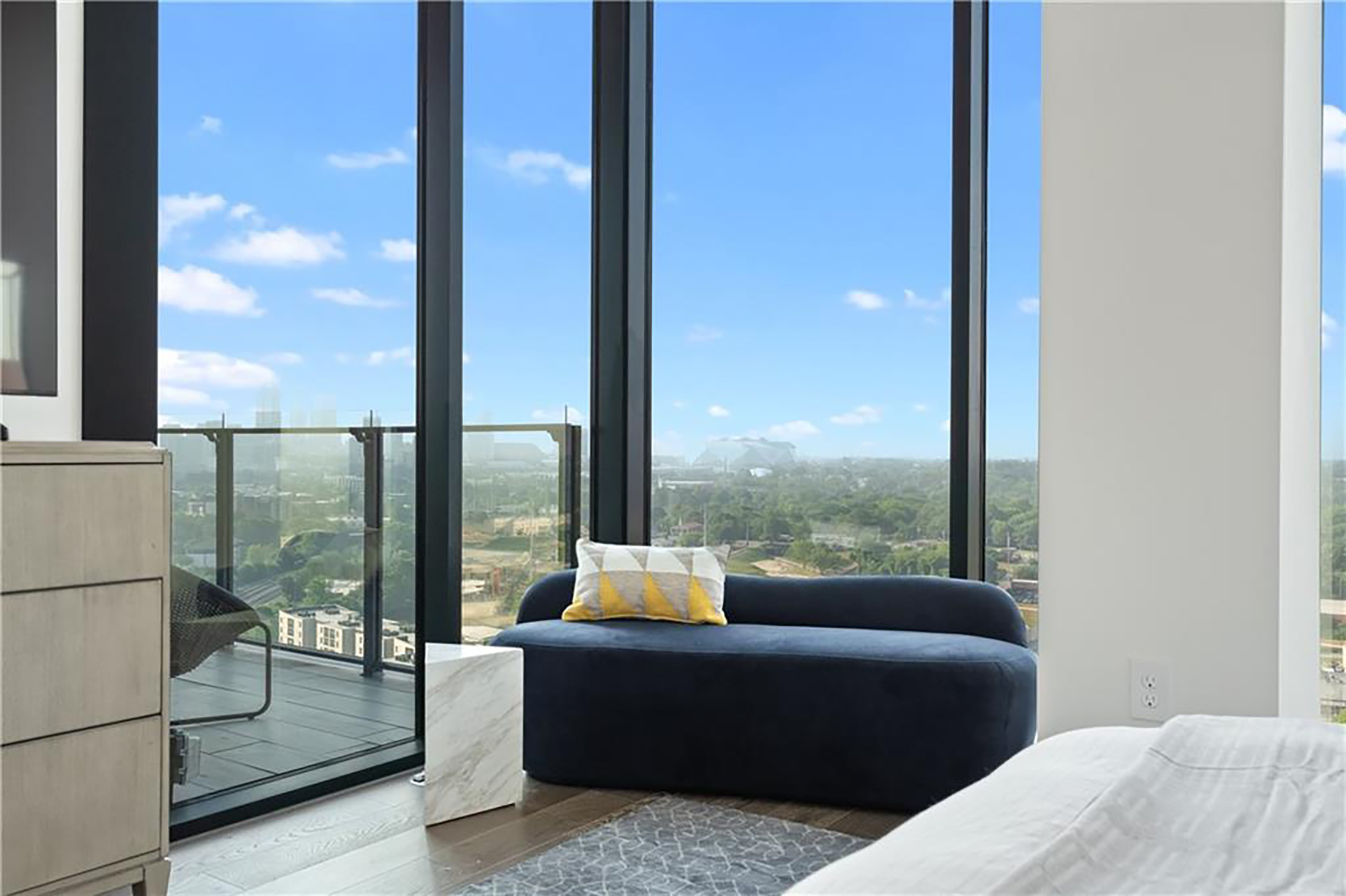  Penthouse Condo Overlooking West Midtown - 物件實景