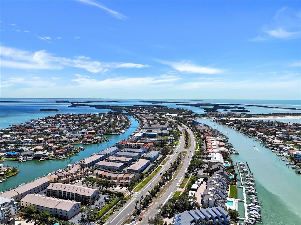 St Petersburg, Florida, 33715, United States, 2 Bedrooms Bedrooms, ,2 BathroomsBathrooms,Residential,For Sale,1744424