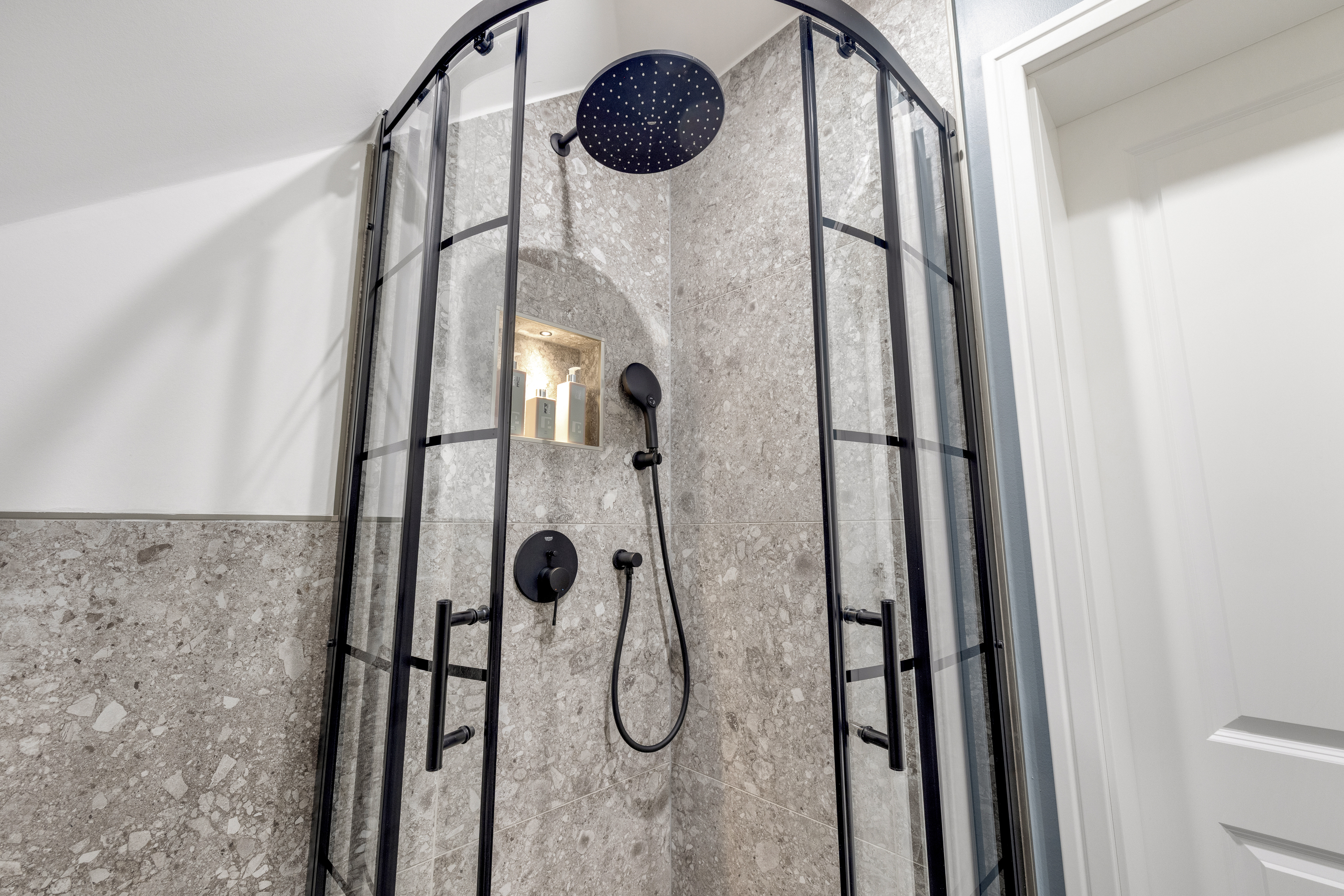  Dunes Residences – Lichtdurchflutetes Wohlfühlrefugium: Stilvolles 2-Zimmer-A... - 物件實景