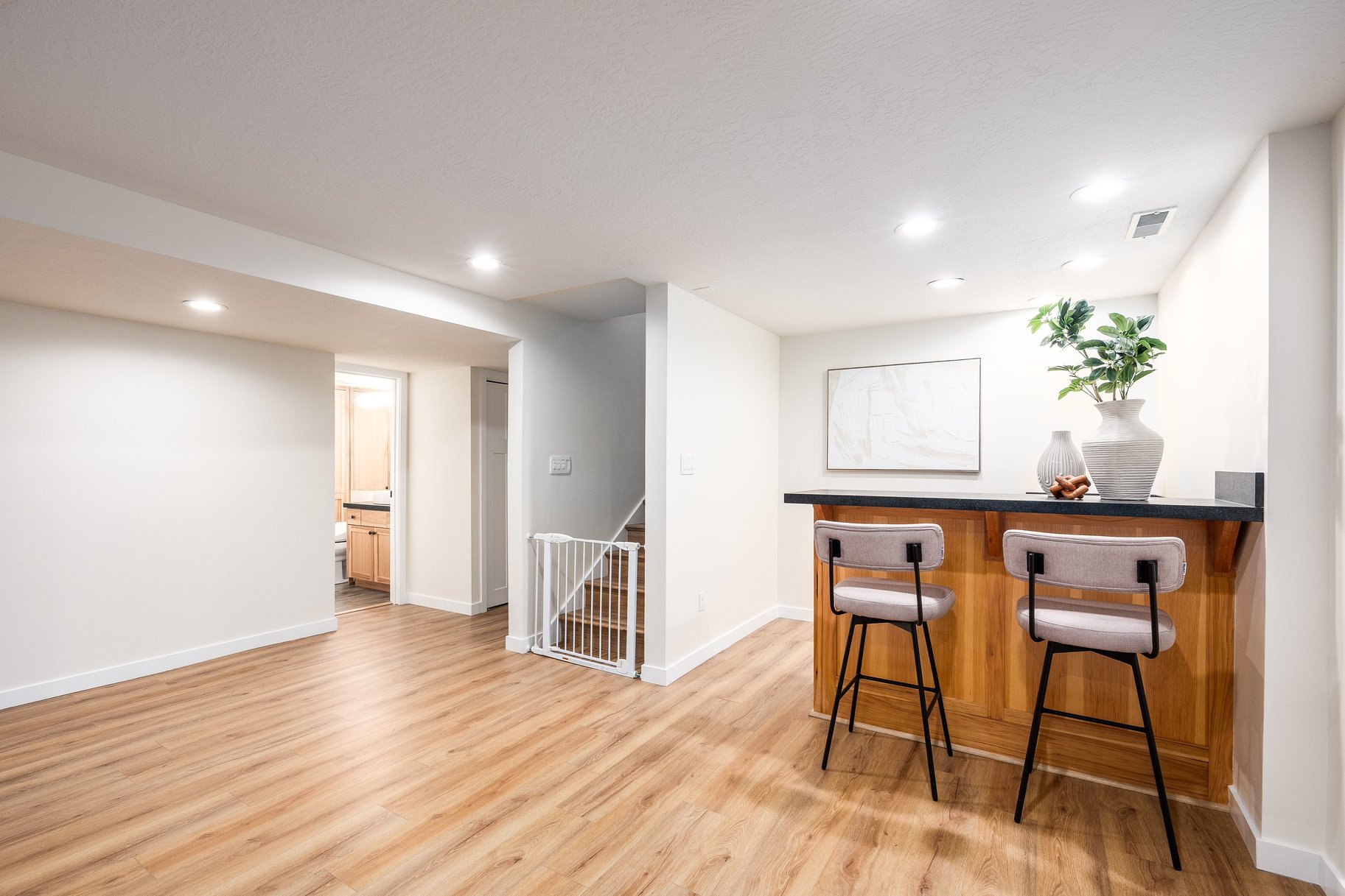  Olympus Cove Rambler with Walk-Out Basement to Serene Backyard - 物件實景