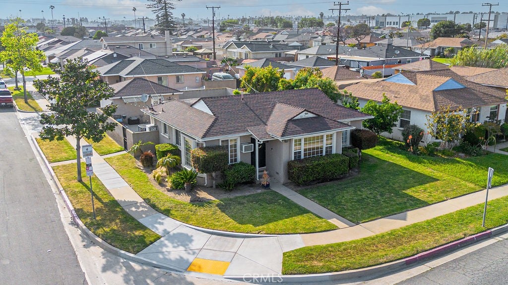 Los Angeles, California, 90061, United States, ,Residential,For Sale,2006223