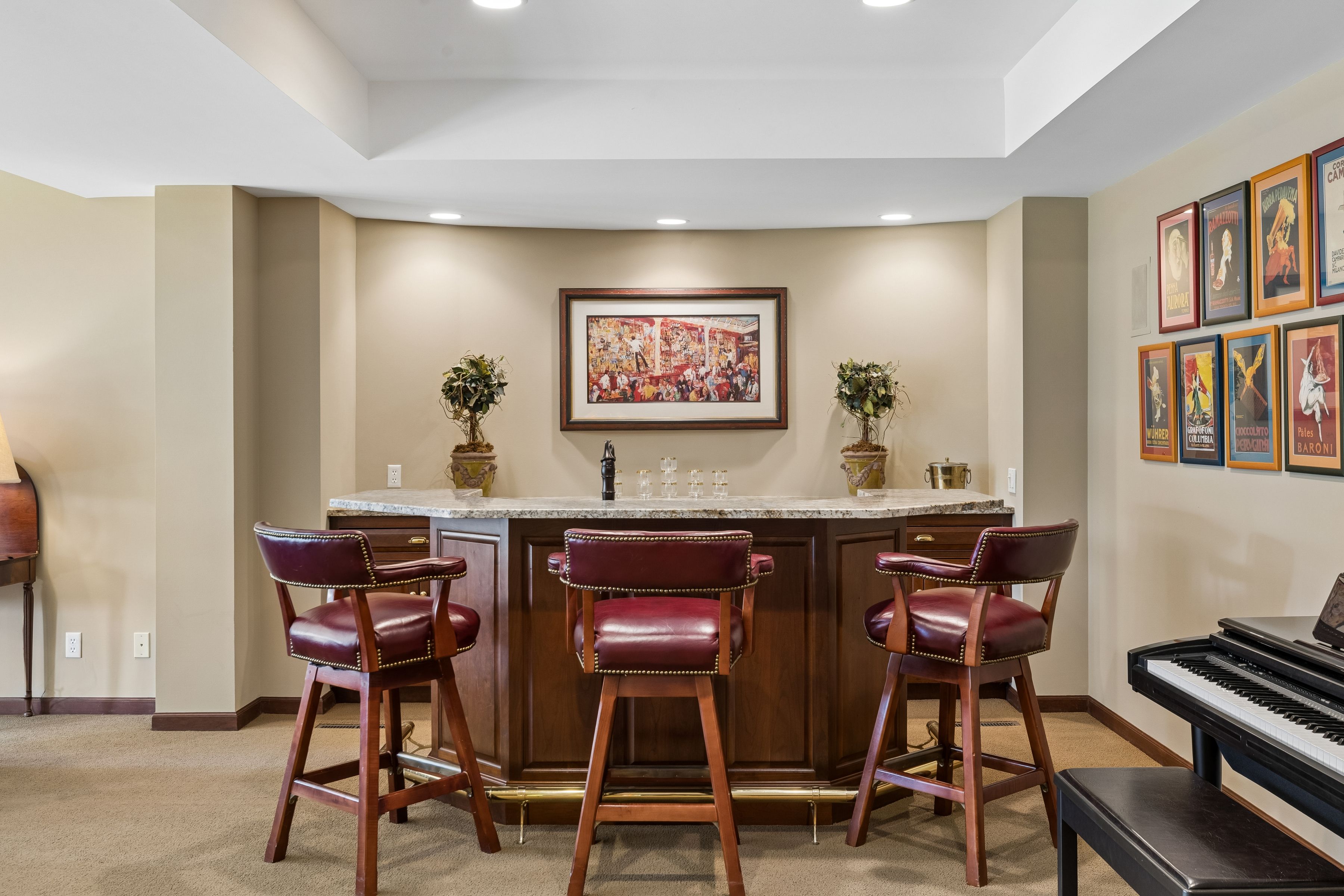  Graceful Executive Living in a Serene Edina Setting - 物件實景