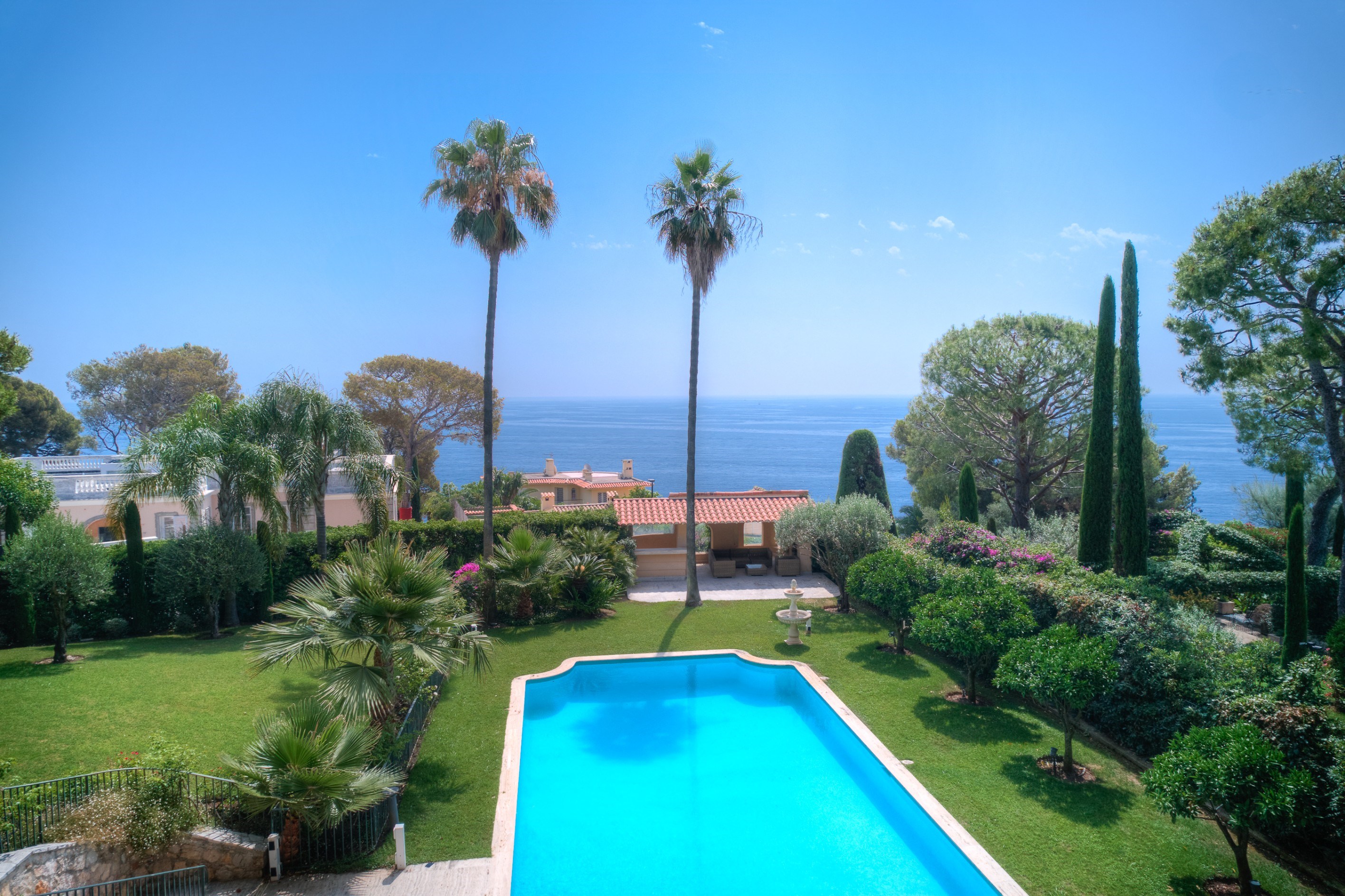  Luxury sea-view villa for sale in Saint-Jean-Cap-Ferrat – 550 sqm, guest house,… - 物件實景