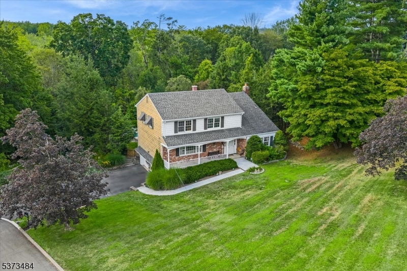 West Milford Twp., New Jersey, 07480-1601, United States, 4 Bedrooms Bedrooms, ,3 BathroomsBathrooms,Residential,For Sale,1928755
