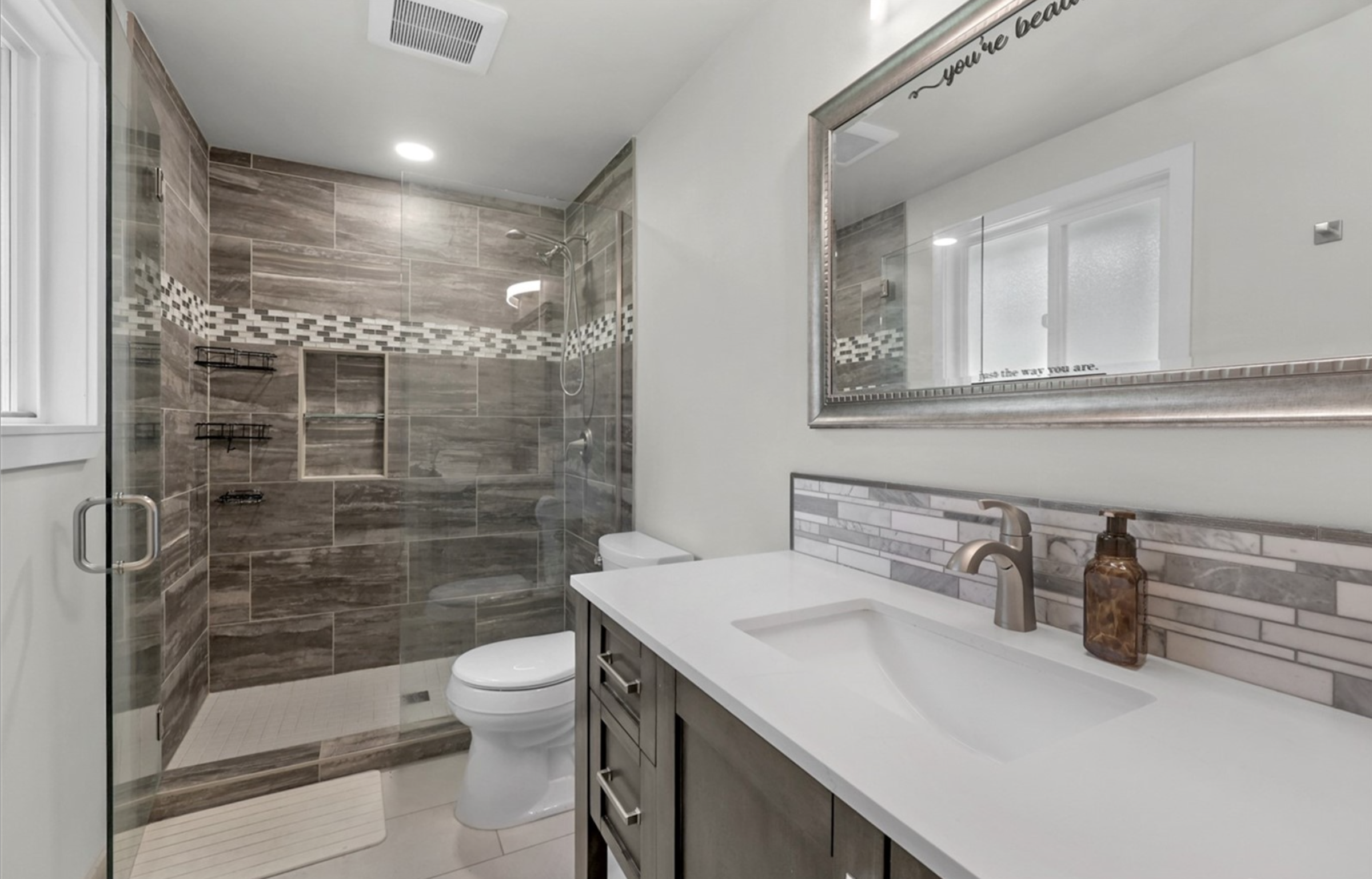  Sanctuary in Alderwood Manor - 物件實景