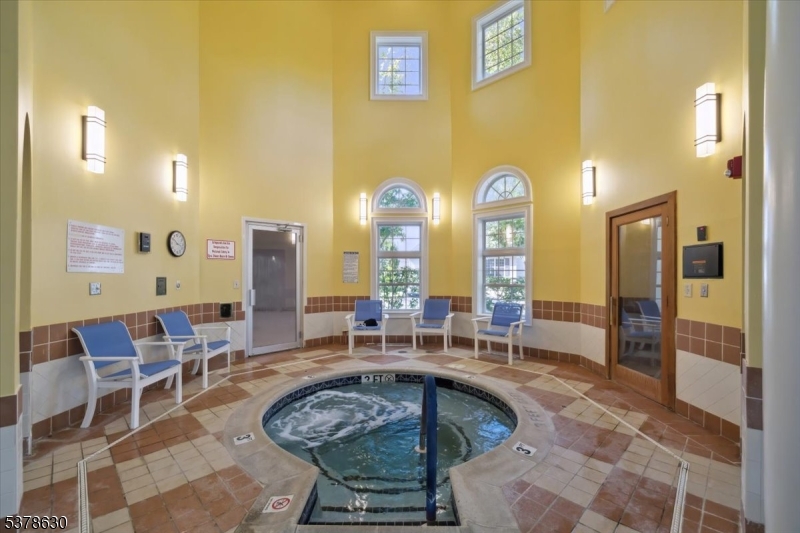 Franklin Twp., New Jersey, 08873, United States, 2 Bedrooms Bedrooms, ,3 BathroomsBathrooms,Residential,For Sale,1940389