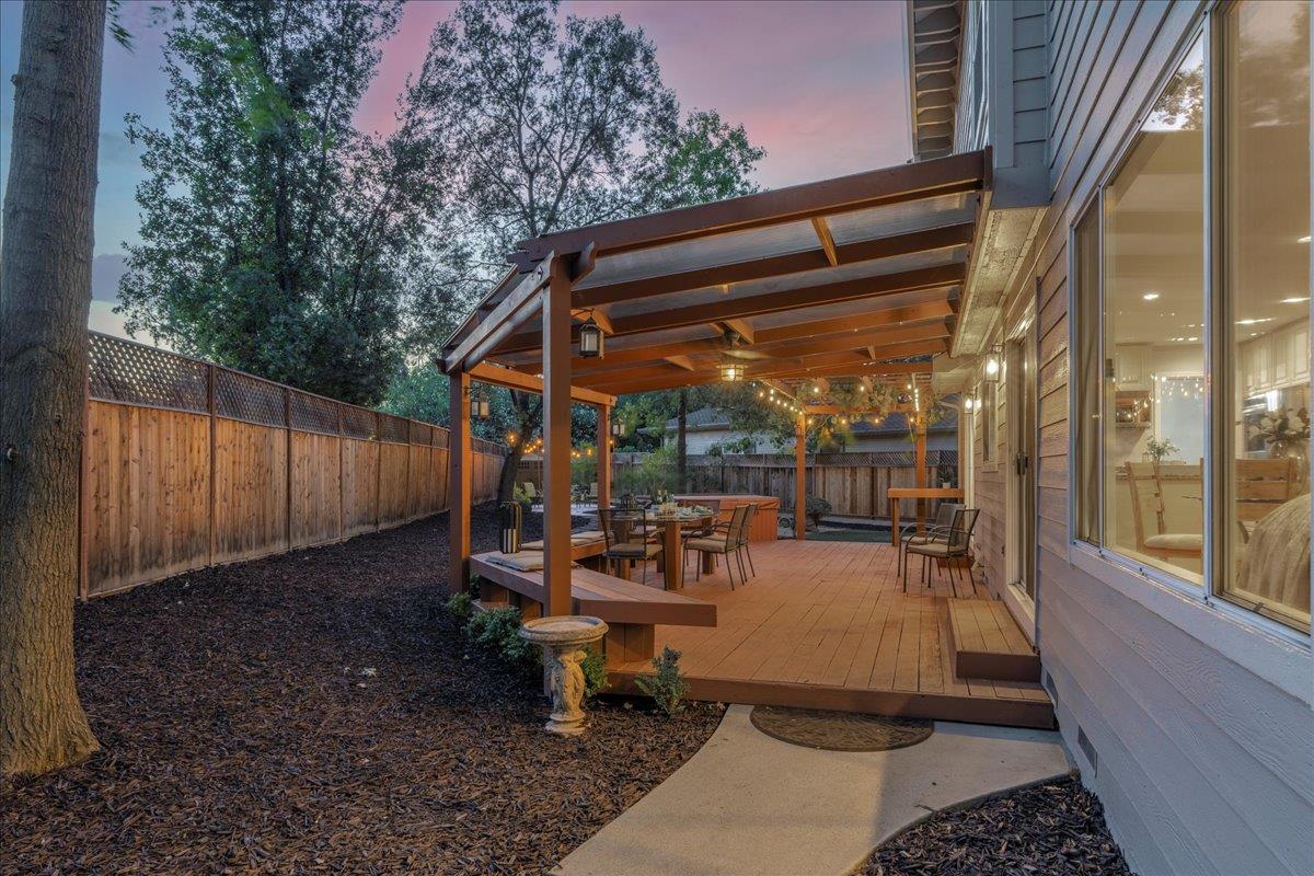 Los Gatos, California, 95032, United States, 4 Bedrooms Bedrooms, ,3 BathroomsBathrooms,Residential,For Sale,1941707