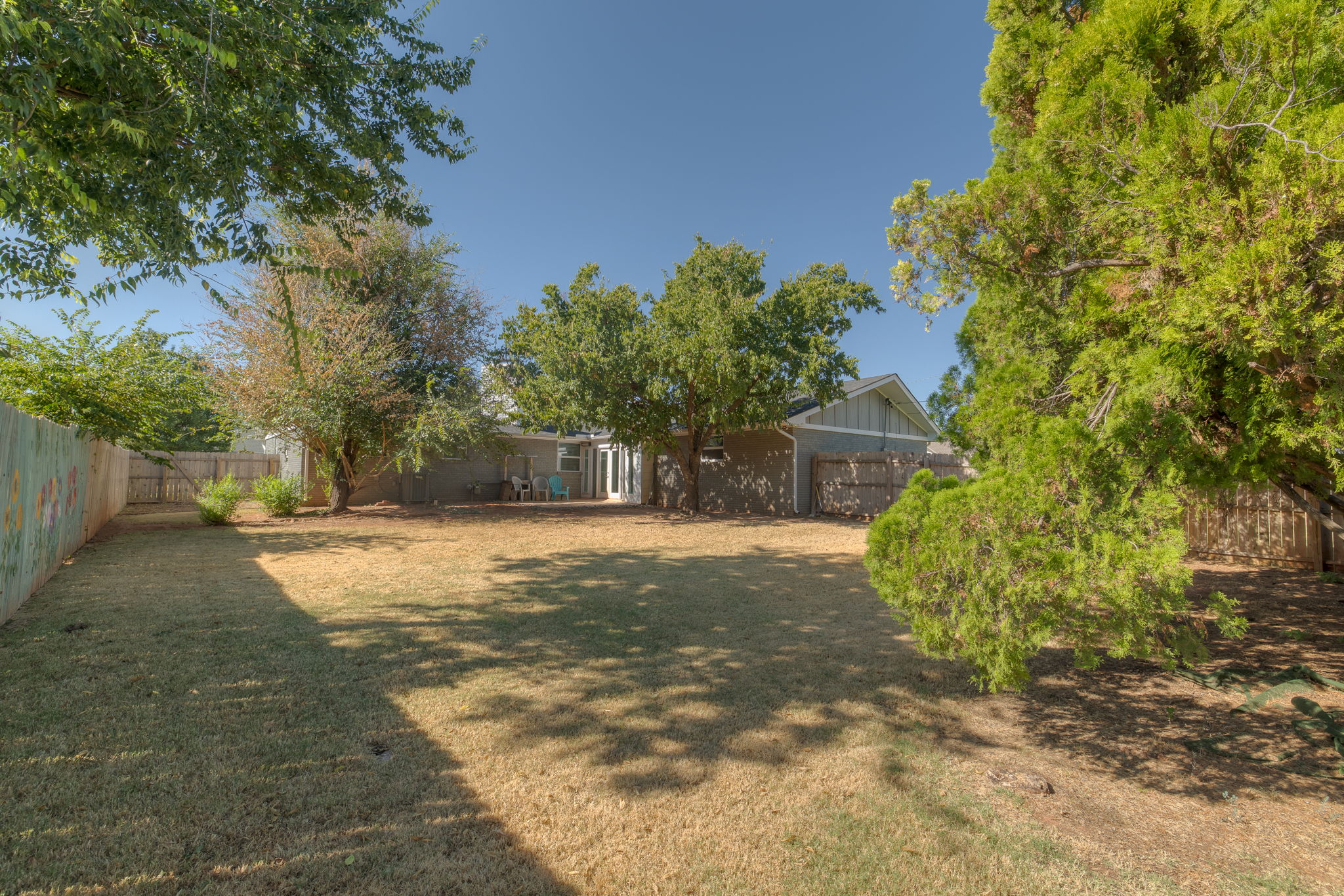  2405 Northwest 59th Street, Oklahoma City, OK 73112 - 物件實景