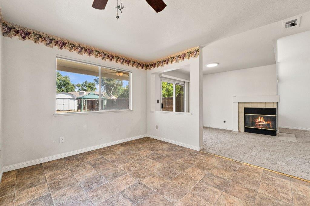 Elk Grove, California, 95758, United States, 3 Bedrooms Bedrooms, ,3 BathroomsBathrooms,Residential,For Sale,1900592