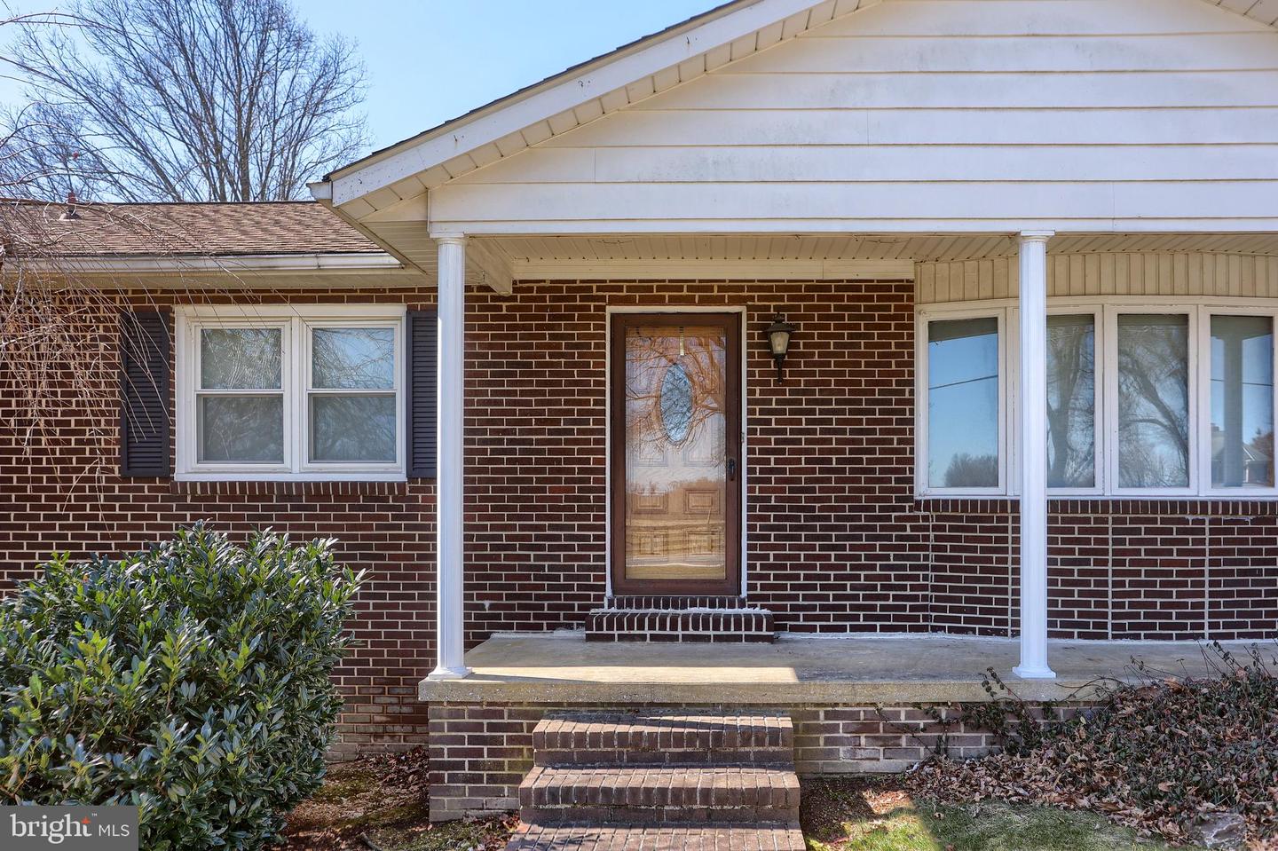 Finksburg, Maryland, 21048, United States, 3 Bedrooms Bedrooms, ,3 BathroomsBathrooms,Residential,For Sale,1891876