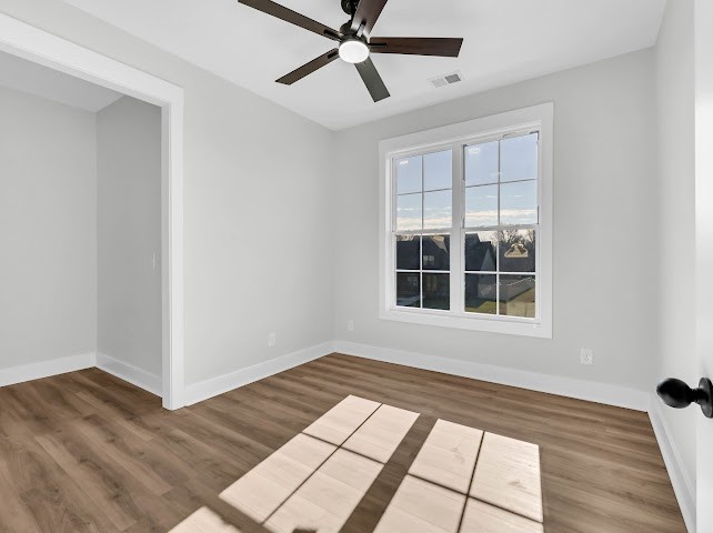 Clarksville, Tennessee, 37043, United States, 4 Bedrooms Bedrooms, ,4 BathroomsBathrooms,Residential,For Sale,2005761